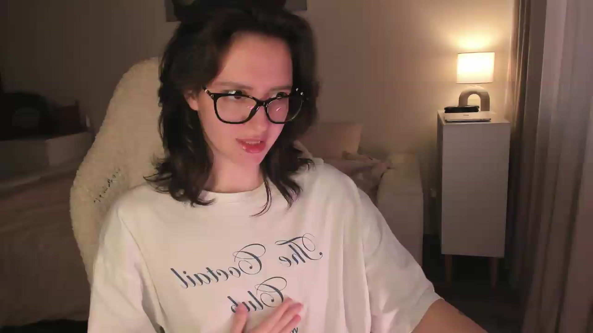 Gallery image thumbnail from Sofieee's myfreecams stream on, 08/26/2026, 06:04 image 2 of 20