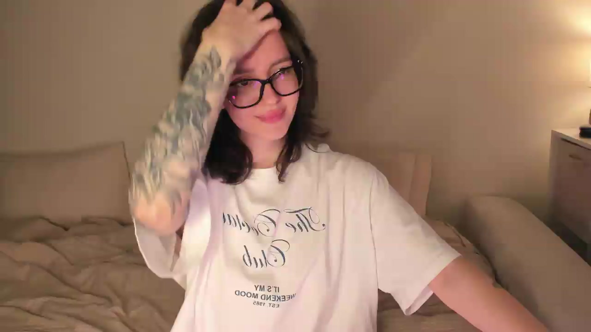 Gallery image thumbnail from Sofieee's myfreecams stream on, 08/26/2026, 06:36 image 15 of 20