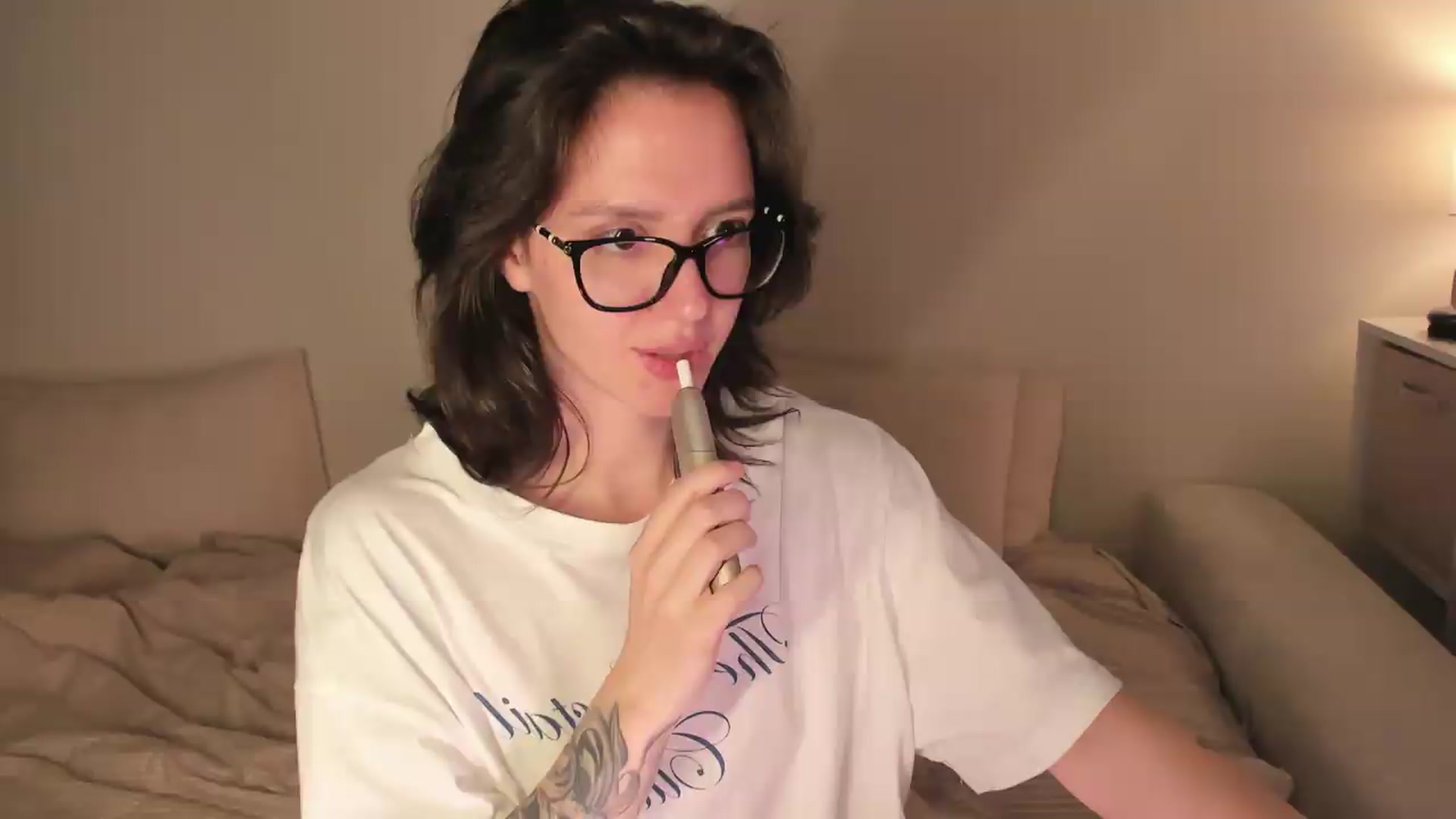 Gallery image thumbnail from Sofieee's myfreecams stream on, 08/26/2026, 06:36 image 4 of 20