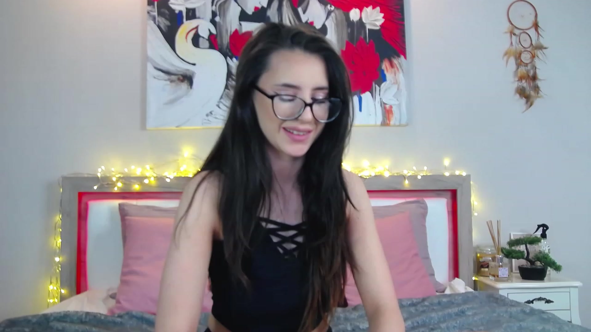 Gallery image thumbnail from Sofiewild's myfreecams stream on, 04/21/2023, 11:54 image 7 of 20