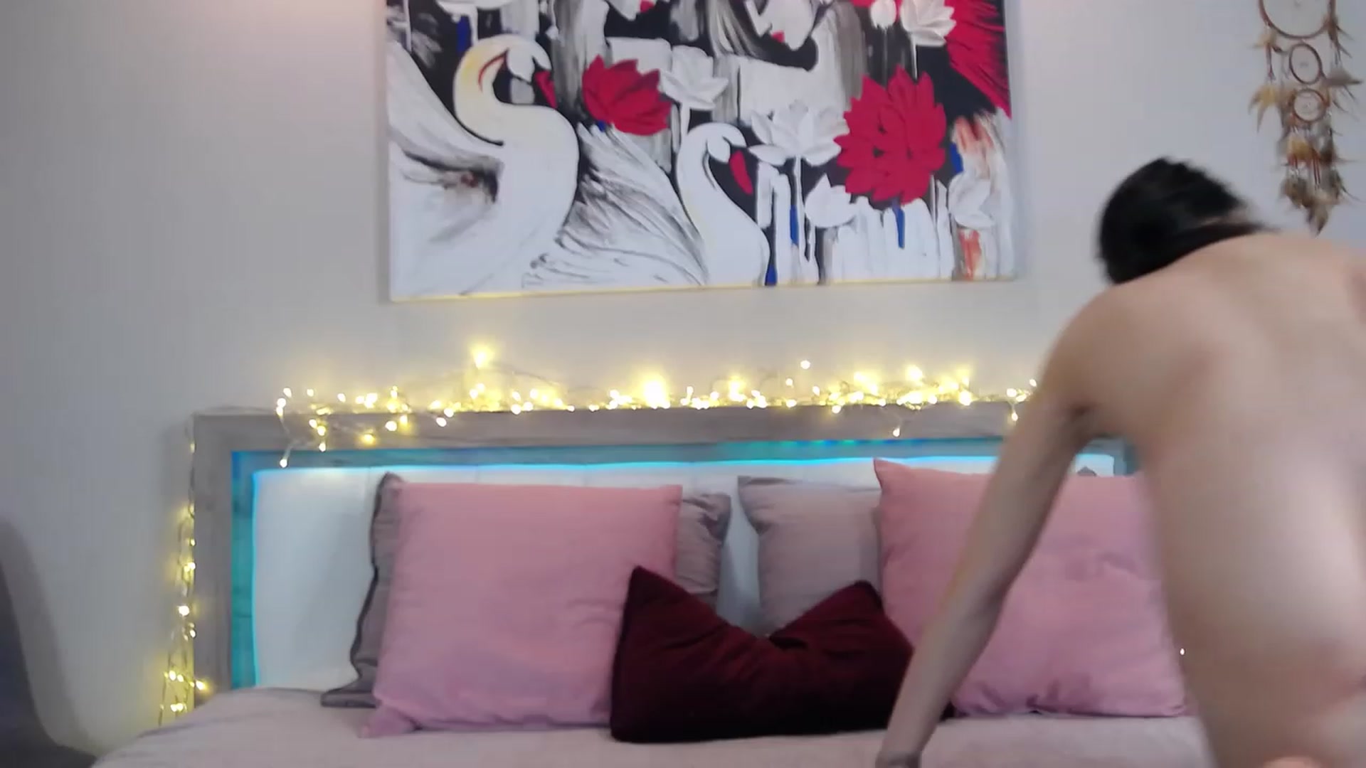 Gallery image thumbnail from Sofiewild's myfreecams stream on, 04/26/2023, 10:37 image 10 of 20
