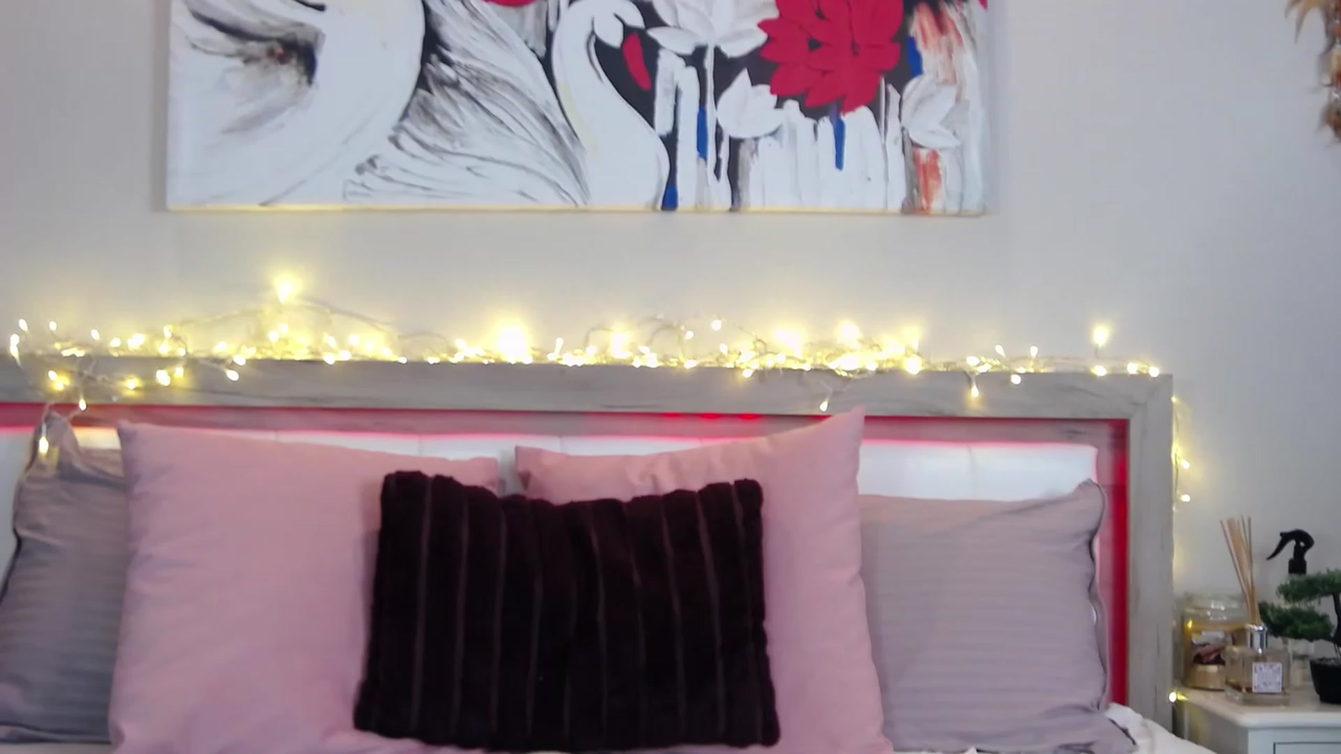Gallery image thumbnail from Sofiewild's myfreecams stream on, 04/28/2023, 12:36 image 17 of 20