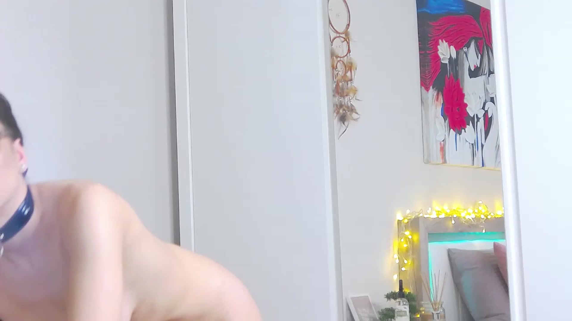 Gallery image thumbnail from Sofiewild's myfreecams stream on, 05/23/2023, 13:31 image 2 of 20