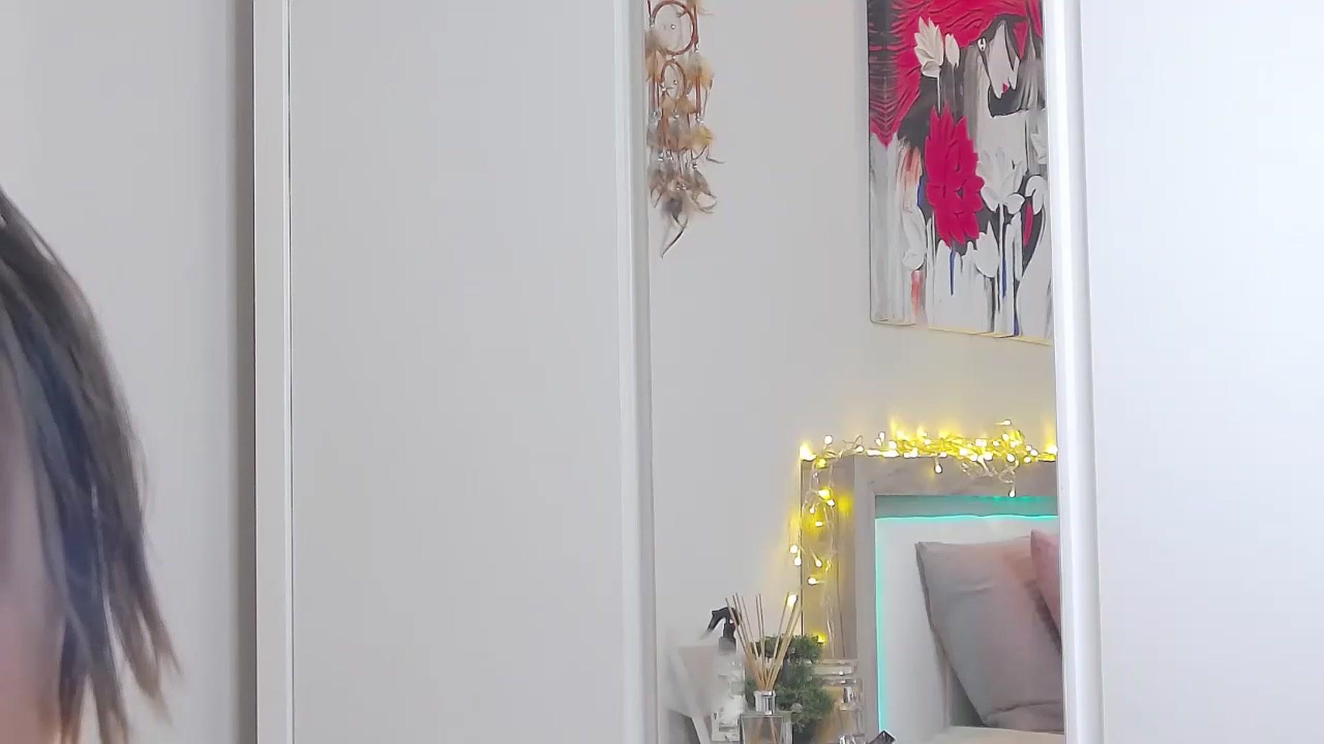 Gallery image thumbnail from Sofiewild's myfreecams stream on, 05/26/2023, 08:03 image 16 of 20