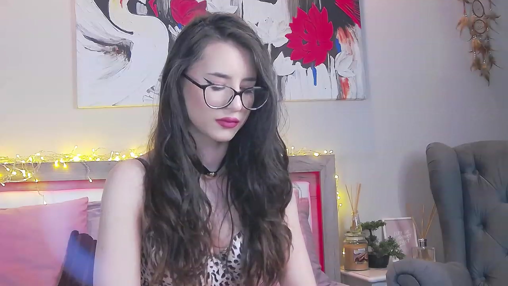 Gallery image thumbnail from Sofiewild's myfreecams stream on, 06/06/2023, 08:08 image 19 of 20