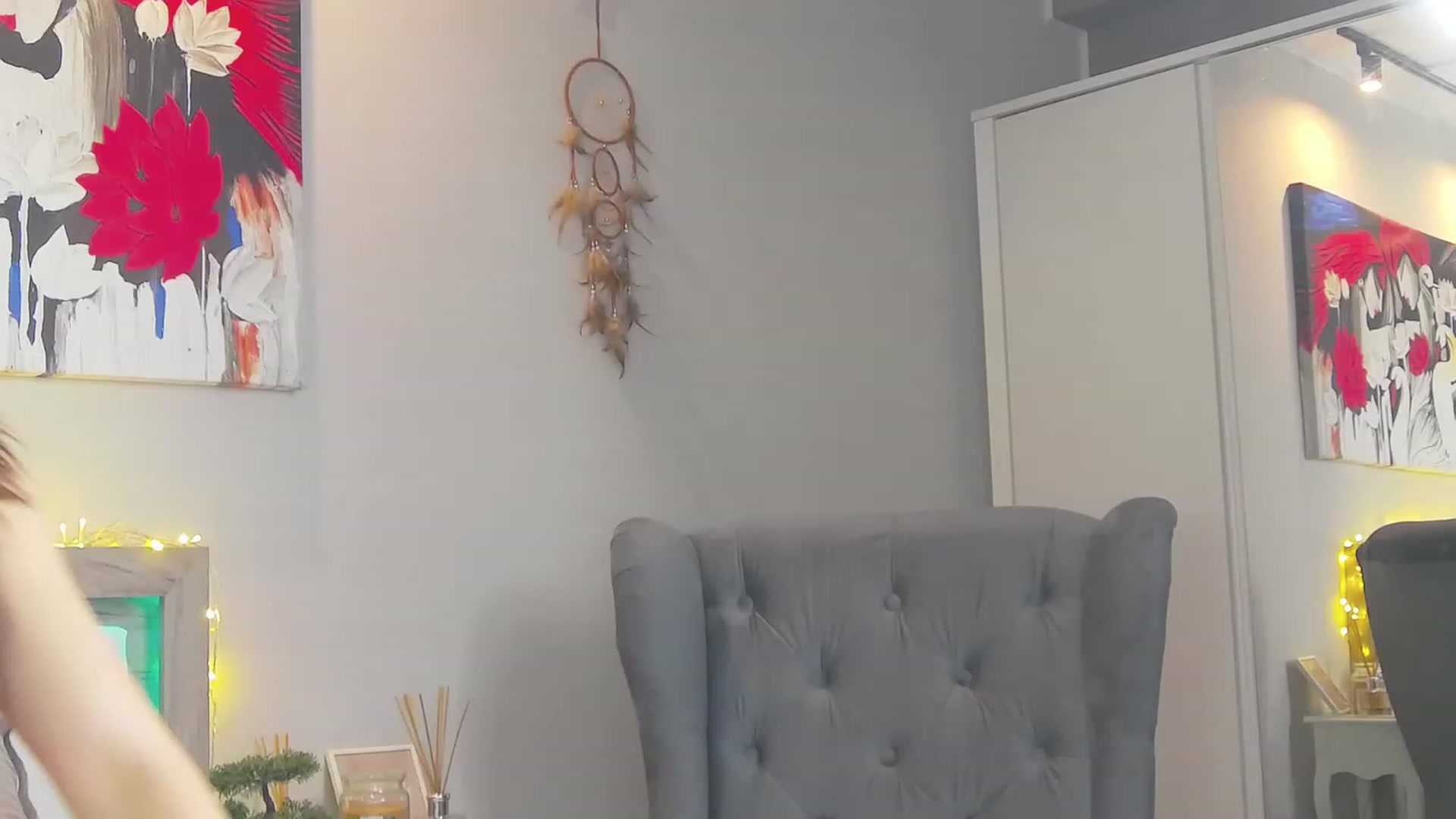 Gallery image thumbnail from Sofiewild's myfreecams stream on, 06/17/2023, 10:32 image 20 of 20