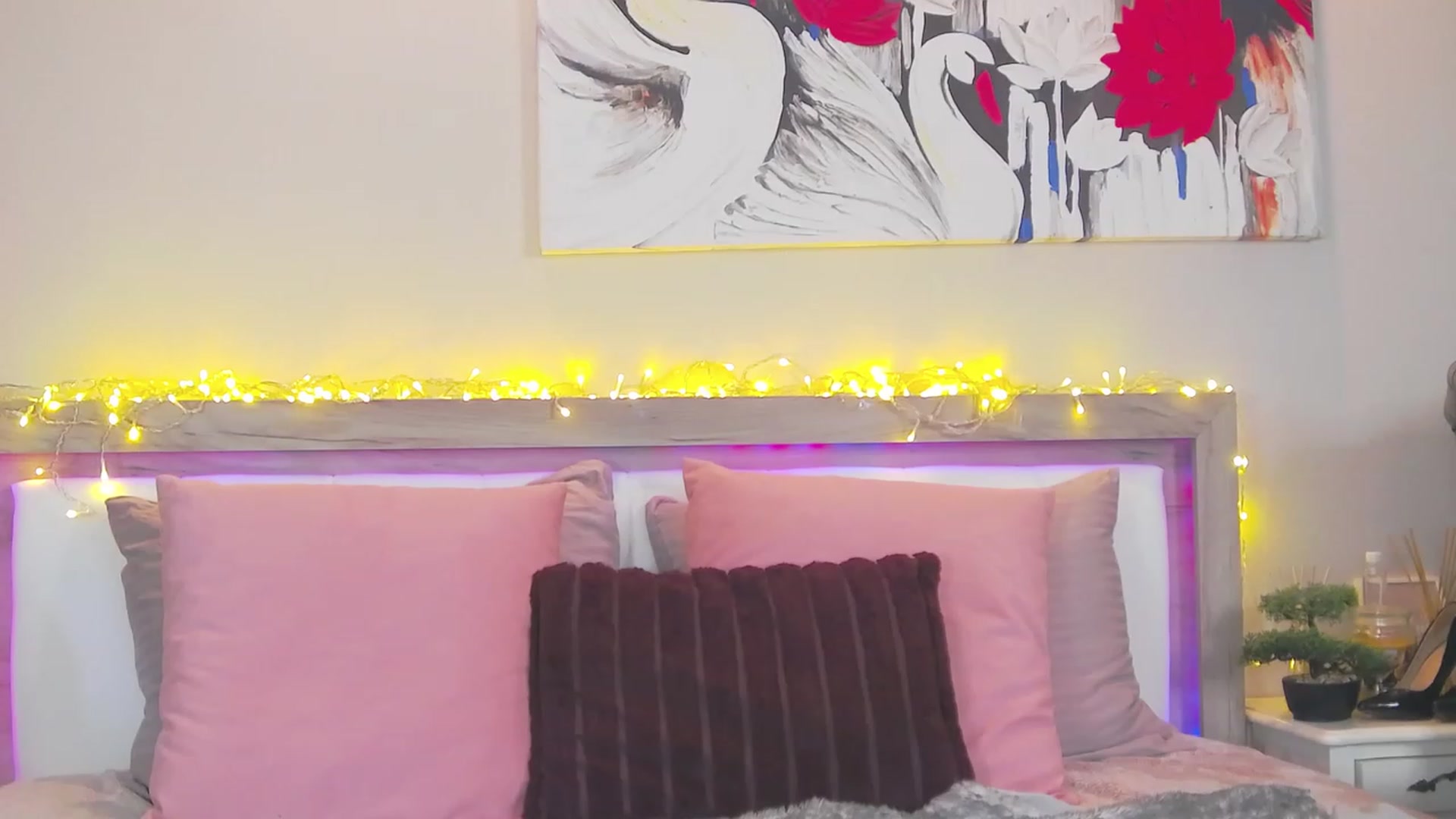 Gallery image thumbnail from Sofiewild's myfreecams stream on, 07/15/2023, 09:09 image 16 of 20
