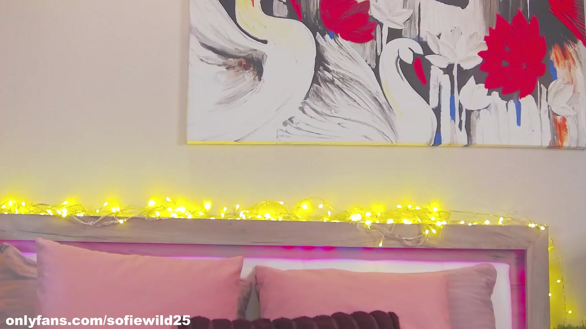 Gallery image thumbnail from Sofiewild's myfreecams stream on, 07/26/2023, 09:33 image 11 of 20