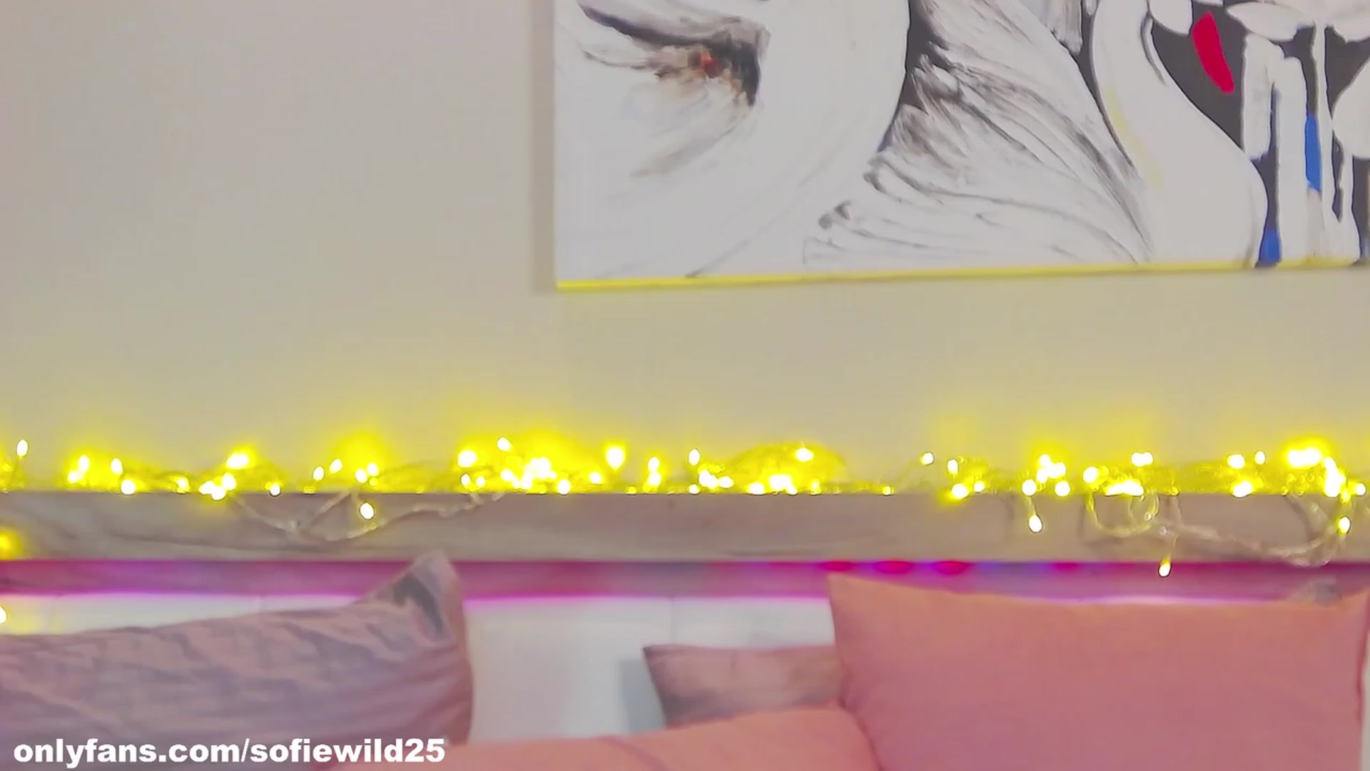 Gallery image thumbnail from Sofiewild's myfreecams stream on, 09/04/2023, 16:51 image 15 of 20