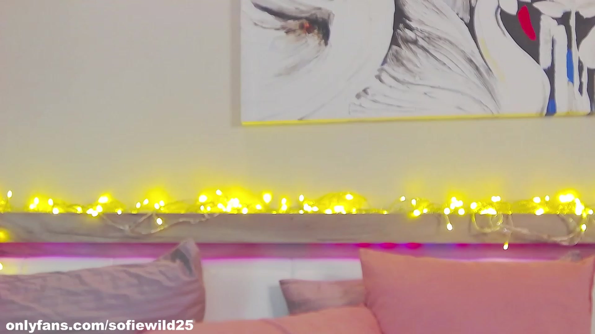 Gallery image thumbnail from Sofiewild's myfreecams stream on, 09/04/2023, 16:51 image 13 of 20