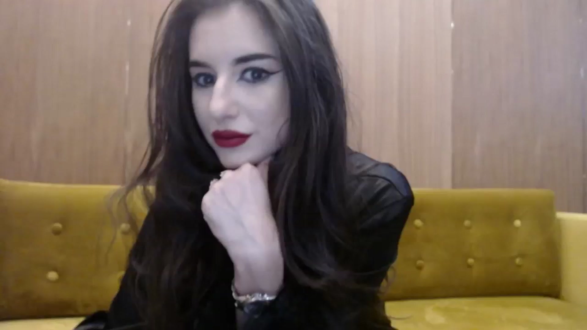 Gallery image thumbnail from Sofiewild's myfreecams stream on, 02/14/2024, 17:03 image 8 of 20