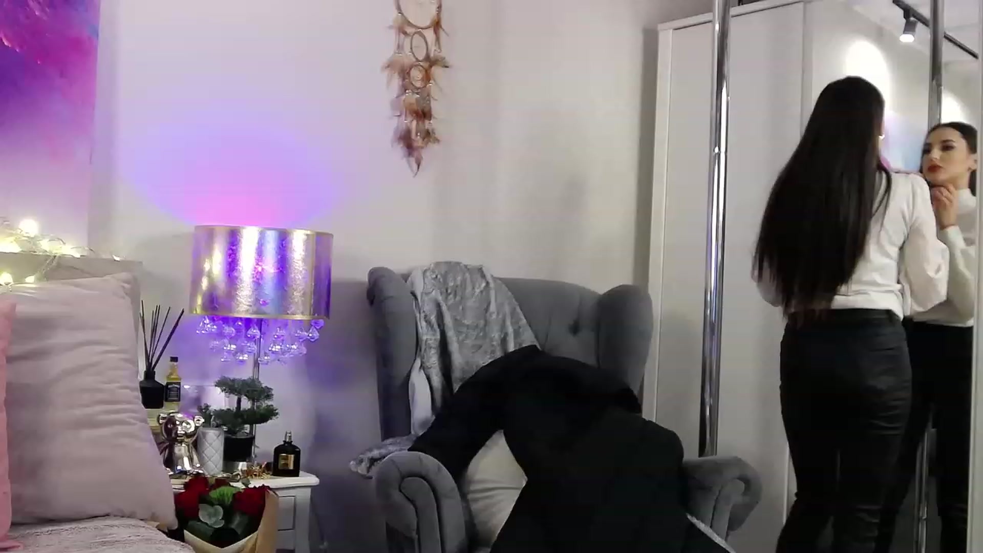 Gallery image thumbnail from Sofiewild's myfreecams stream on, 02/19/2024, 14:17 image 20 of 20