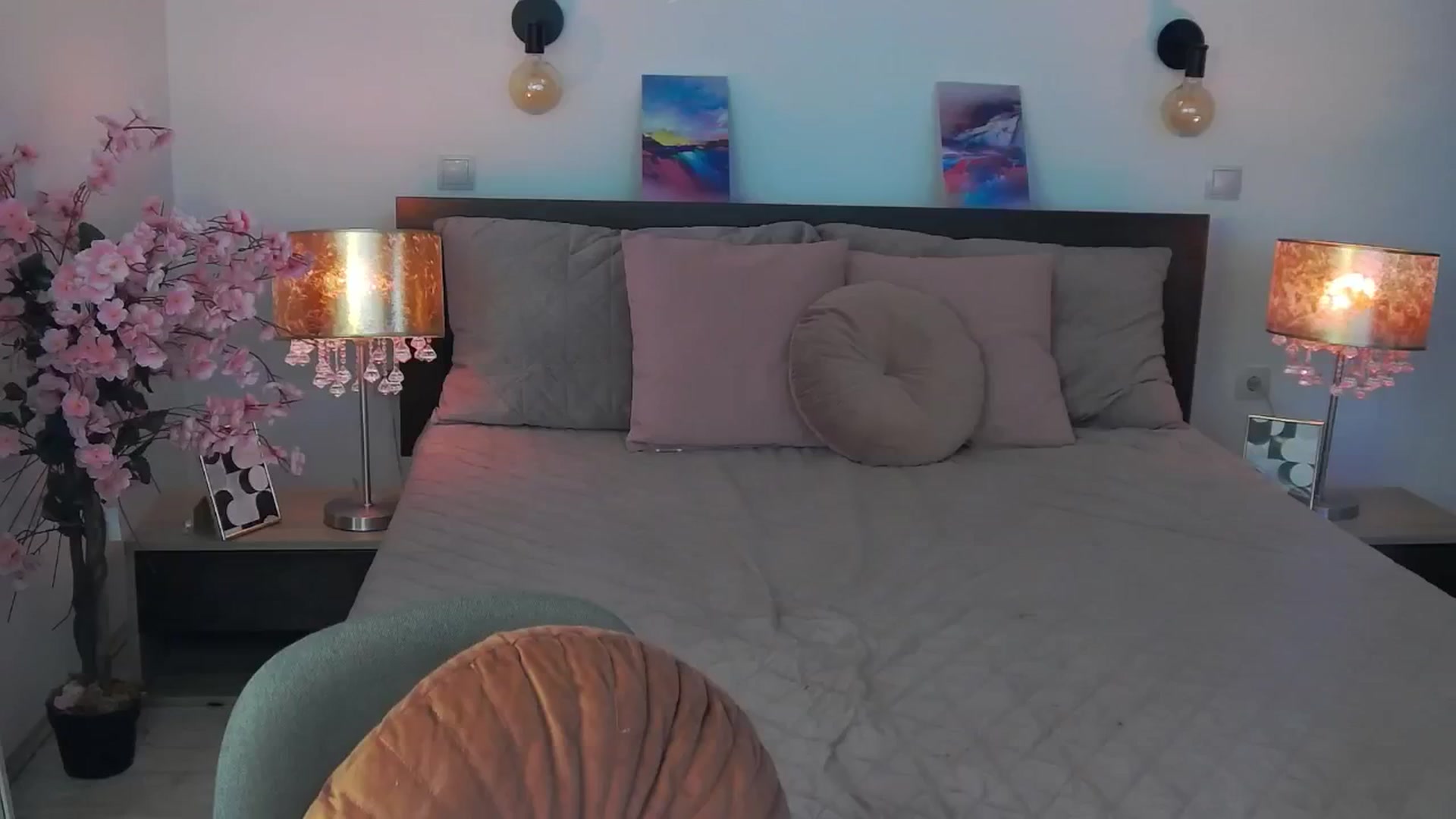 Gallery image thumbnail from Sofiewild's myfreecams stream on, 08/30/2024, 15:55 image 11 of 20