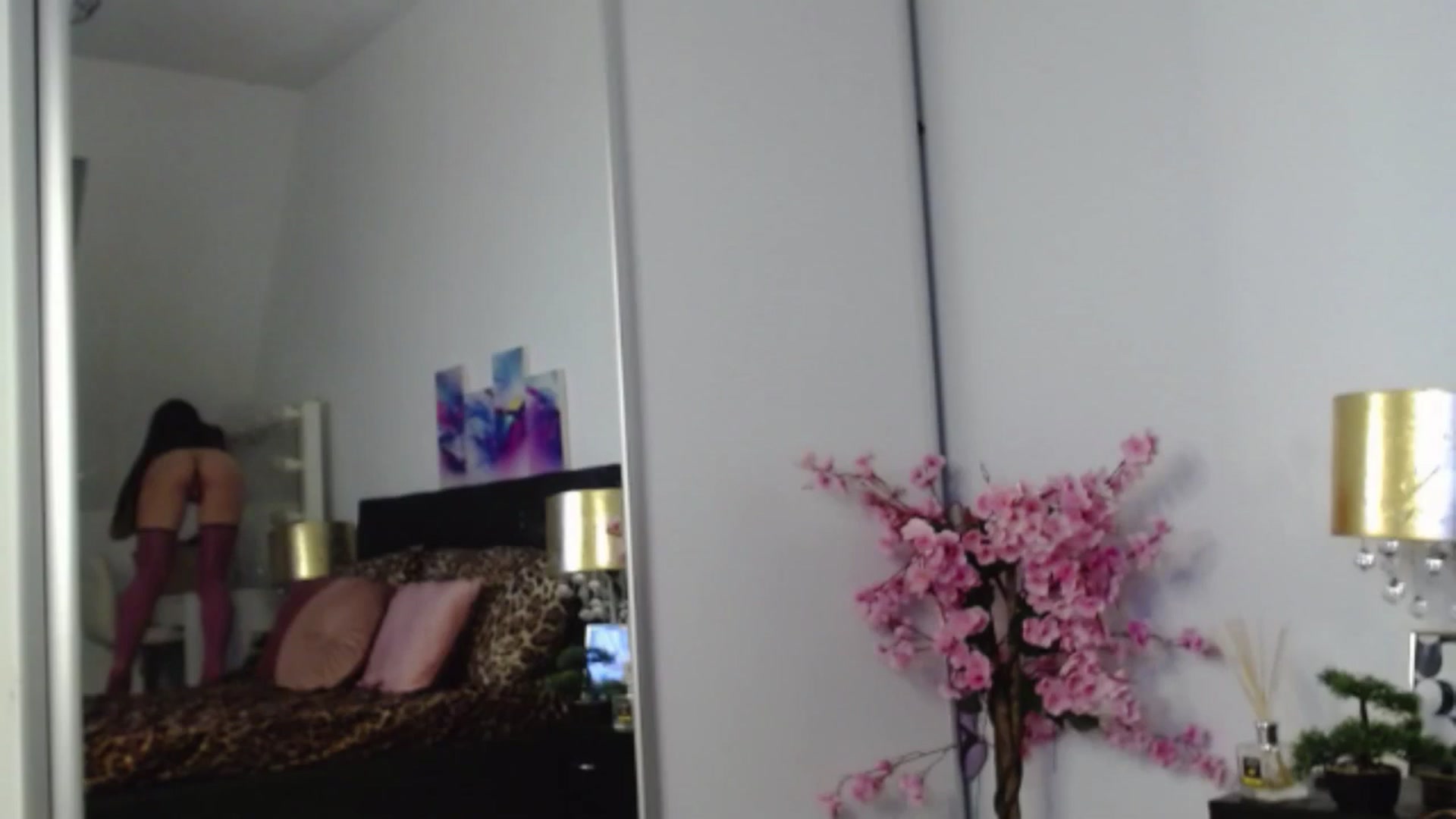 Gallery image thumbnail from Sofiewild's myfreecams stream on, 01/15/2025, 20:28 image 1 of 20