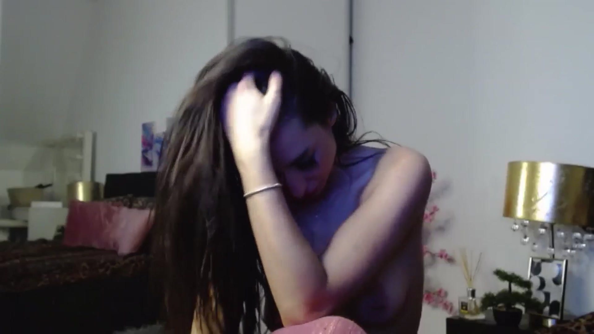 Gallery image thumbnail from Sofiewild's myfreecams stream on, 01/16/2025, 01:42 image 14 of 20