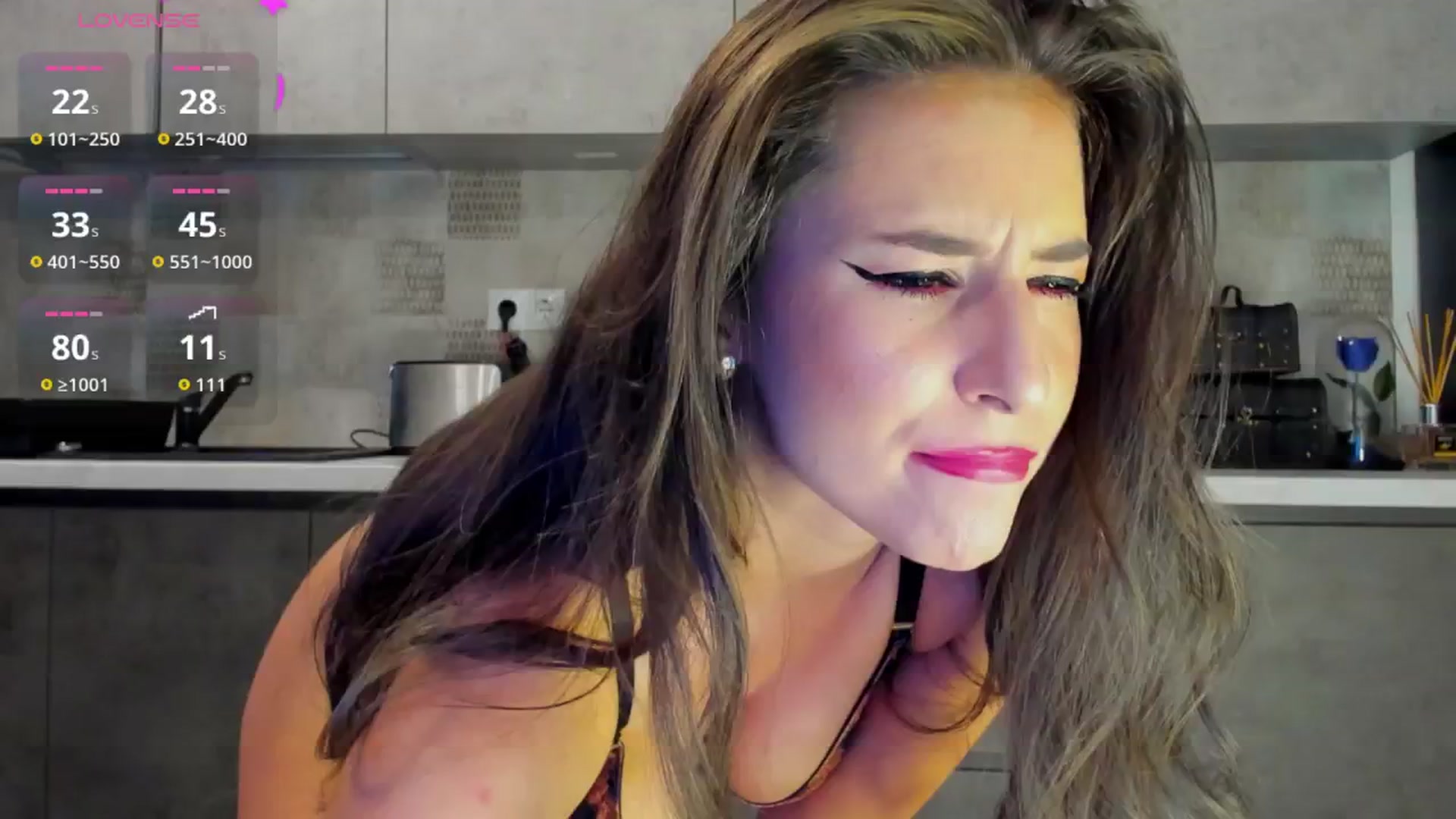 Gallery image thumbnail from Sofiewild's myfreecams stream on, 08/28/2025, 15:25 image 7 of 20