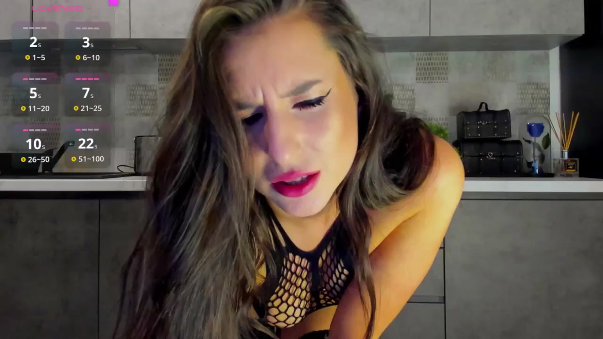 Gallery image thumbnail from Sofiewild's myfreecams stream on, 08/29/2025, 12:43 image 18 of 20
