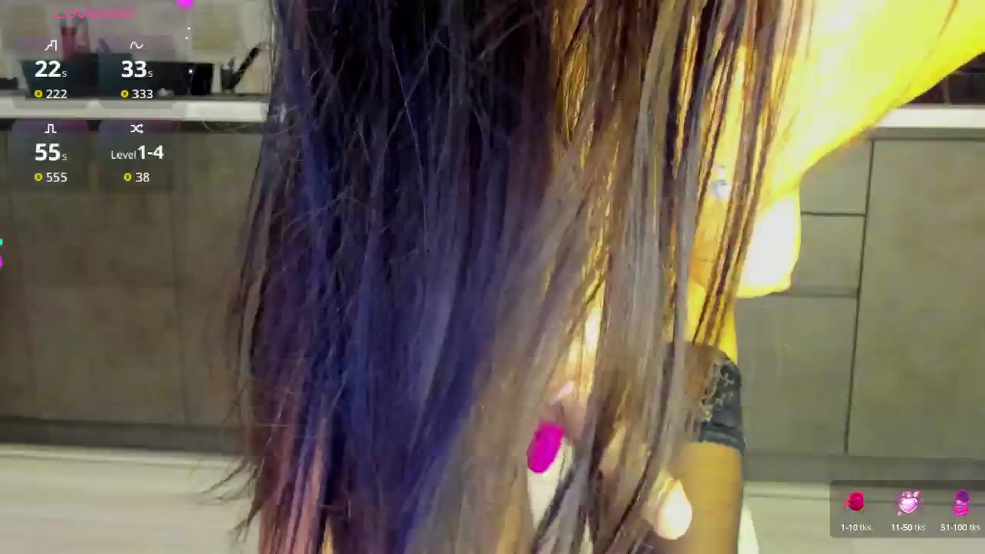 Gallery image thumbnail from Sofiewild's myfreecams stream on, 09/11/2025, 13:06 image 17 of 20