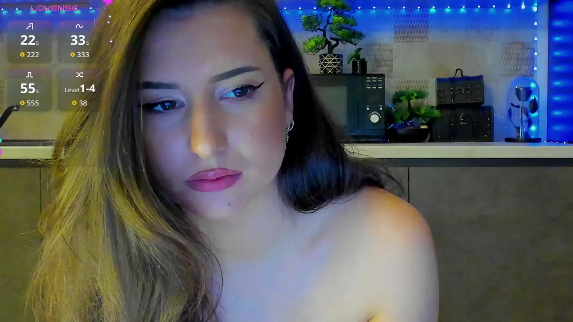 Gallery image thumbnail from Sofiewild's myfreecams stream on, 01/20/2026, 14:01 image 3 of 20