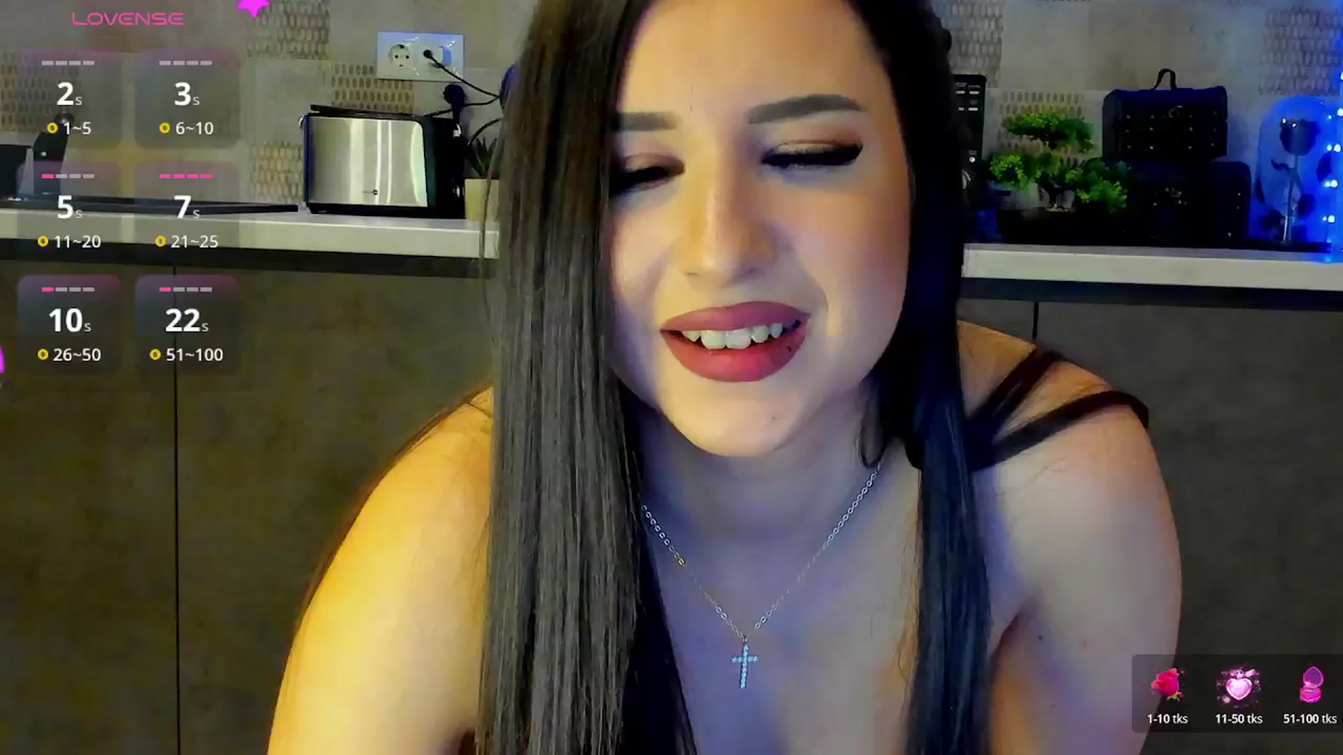 Gallery image thumbnail from Sofiewild's myfreecams stream on, 02/10/2026, 14:00 image 19 of 20