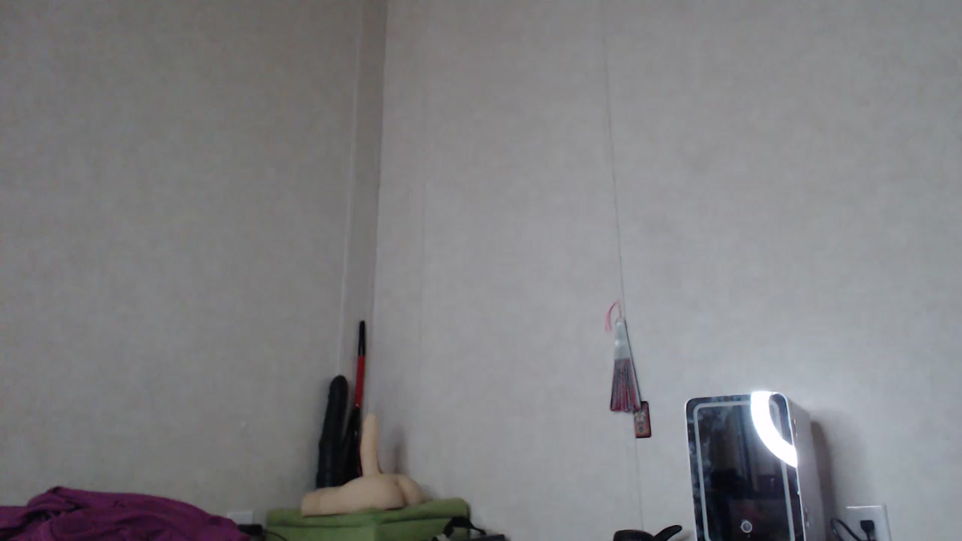 Gallery image thumbnail from Sofieyoungxxx's myfreecams stream on, 06/15/2023, 13:00 image 20 of 20