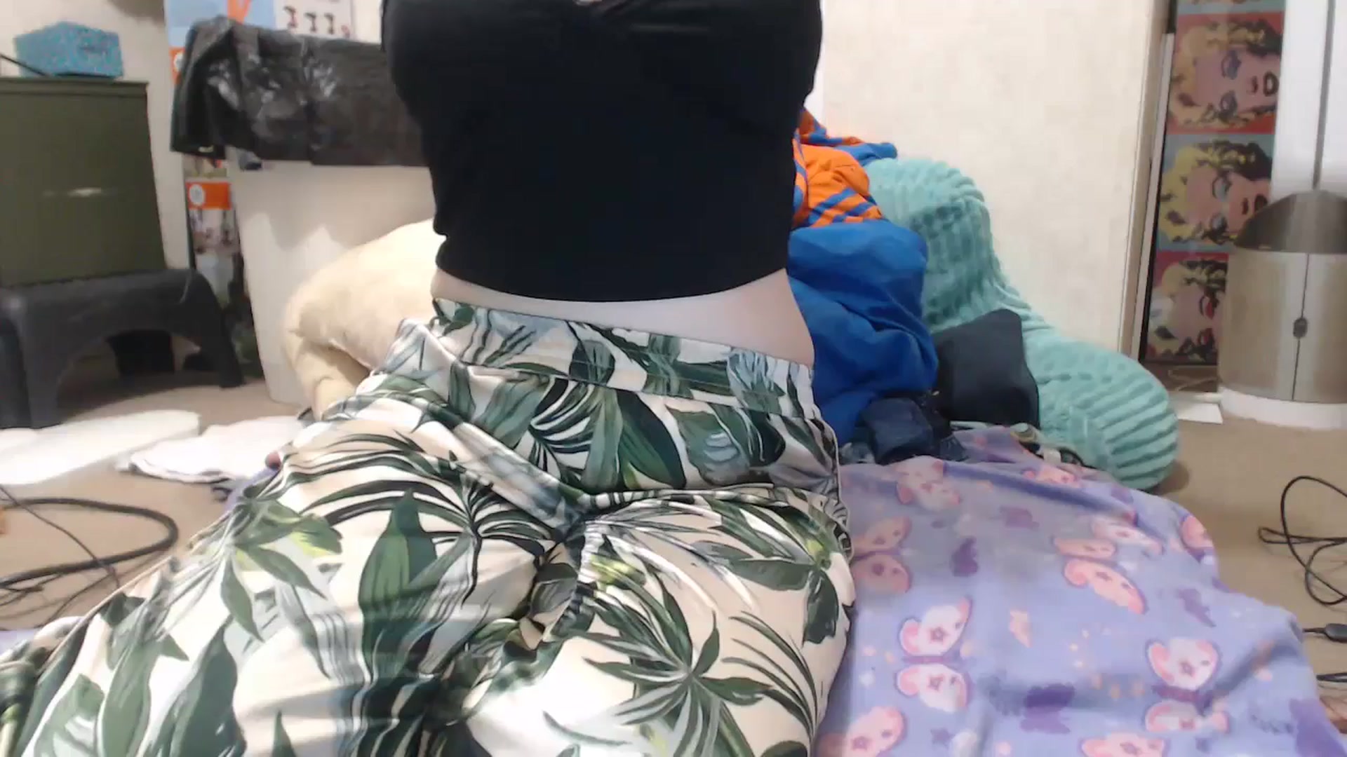 Gallery image thumbnail from Sofieyoungxxx's myfreecams stream on, 07/04/2023, 10:41 image 1 of 20