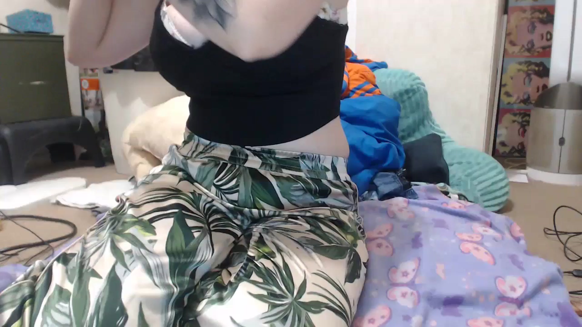 Gallery image thumbnail from Sofieyoungxxx's myfreecams stream on, 07/04/2023, 10:41 image 2 of 20