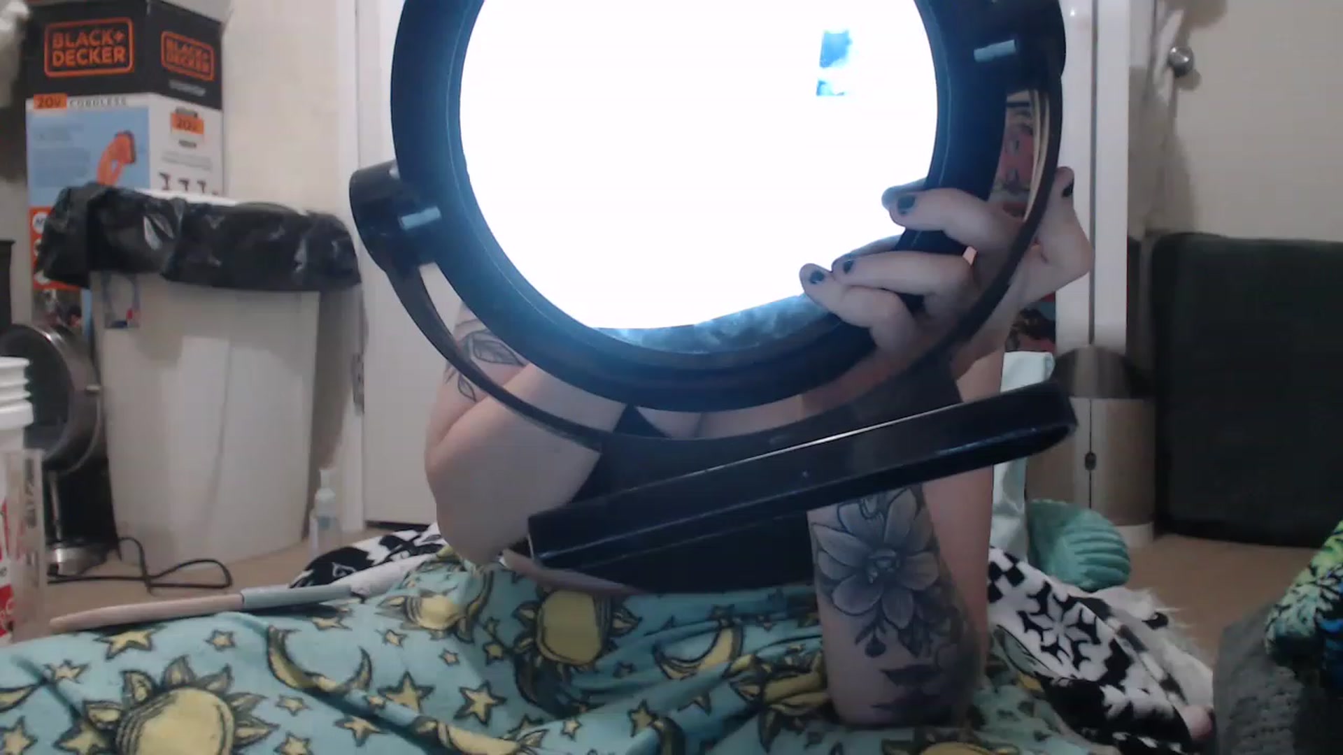 Gallery image thumbnail from Sofieyoungxxx's myfreecams stream on, 07/18/2023, 11:47 image 5 of 20