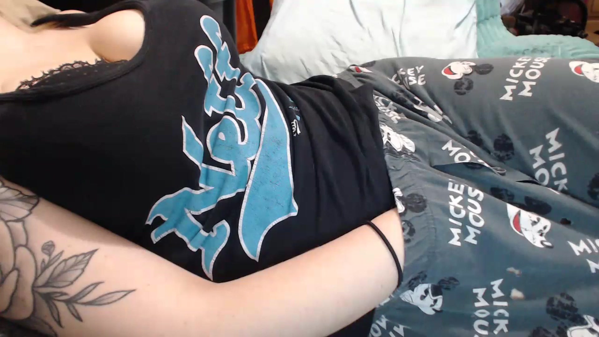 Gallery image thumbnail from Sofieyoungxxx's myfreecams stream on, 07/20/2023, 13:24 image 10 of 20