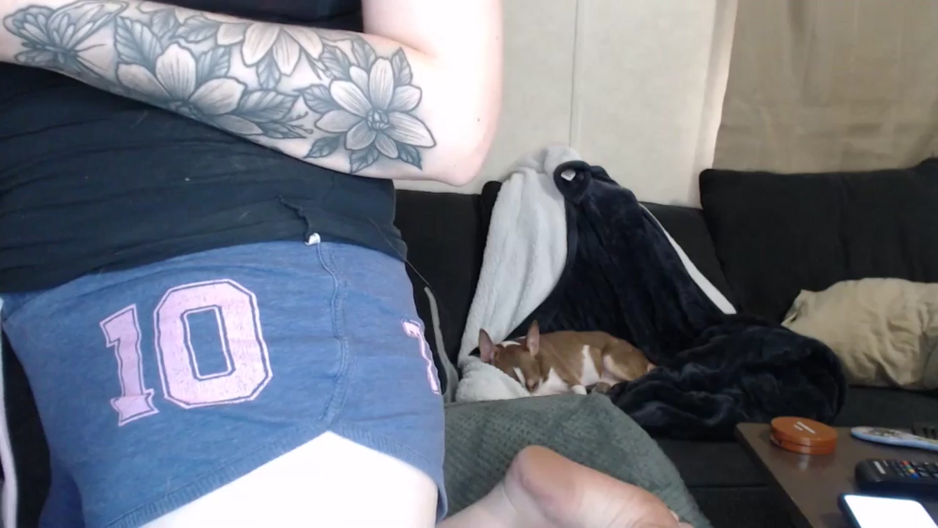 Gallery image thumbnail from Sofieyoungxxx's myfreecams stream on, 04/28/2024, 12:51 image 14 of 20