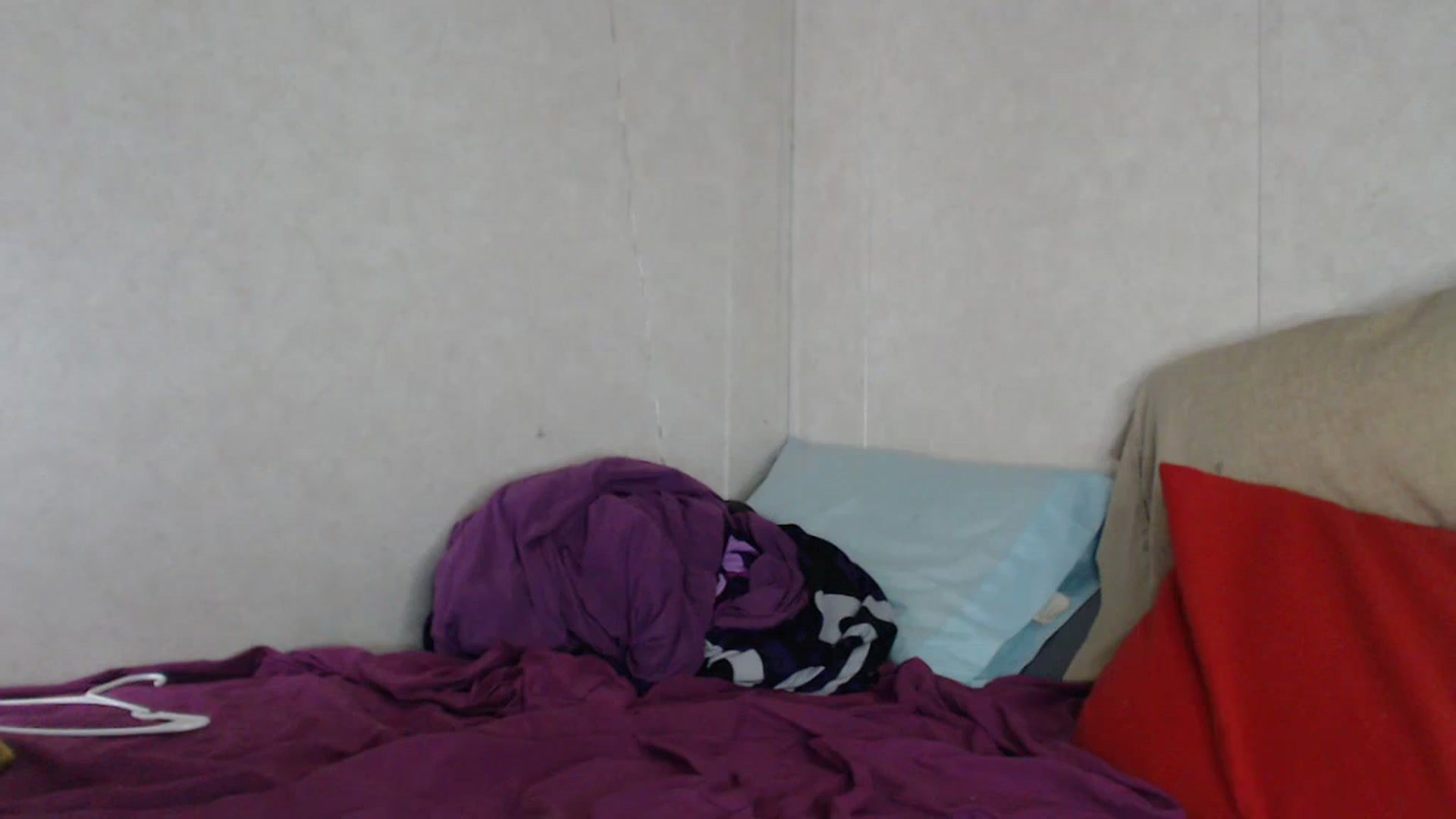 Gallery image thumbnail from Sofieyoungxxx's myfreecams stream on, 05/09/2024, 16:55 image 2 of 20
