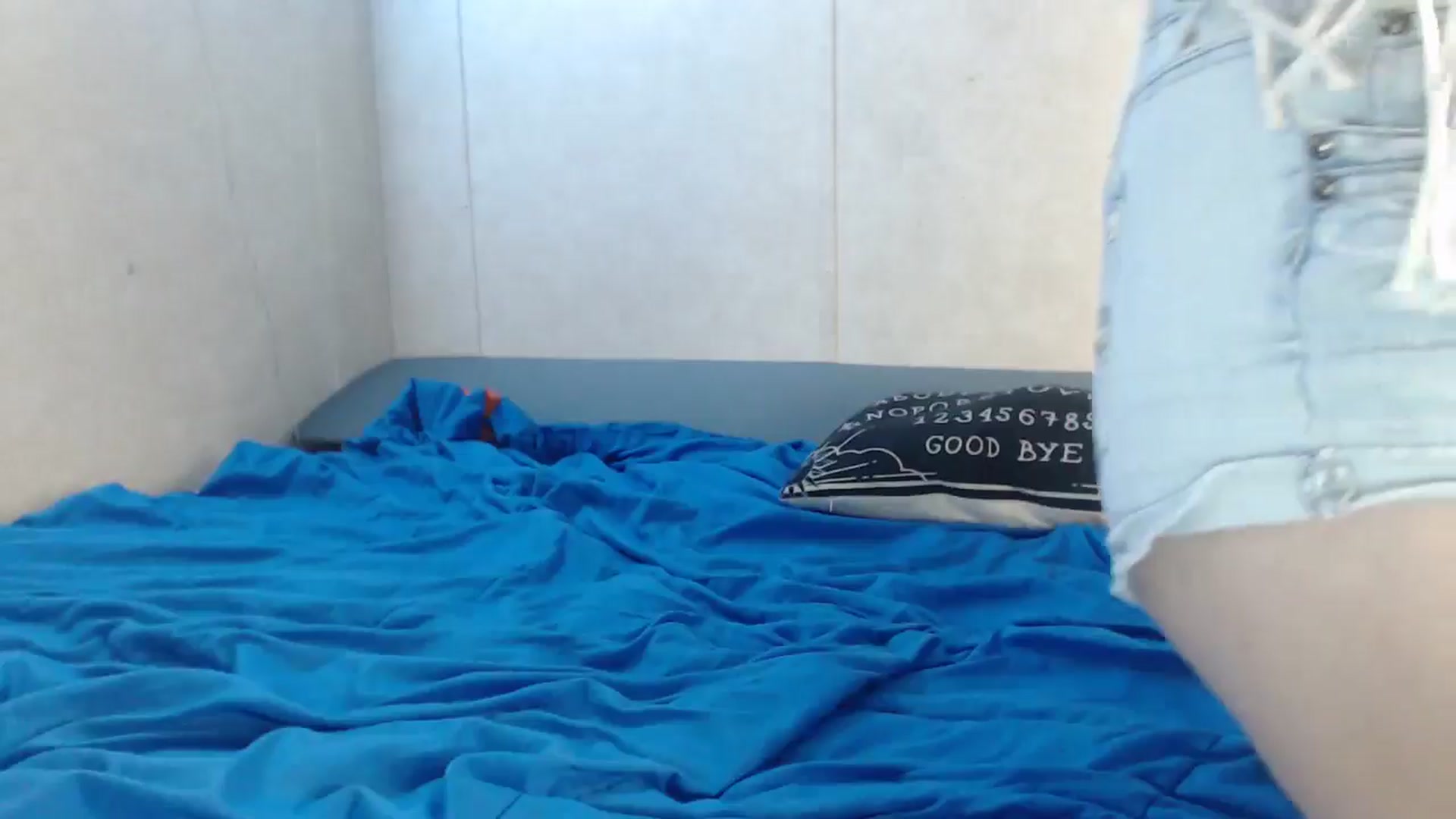 Gallery image thumbnail from Sofieyoungxxx's myfreecams stream on, 05/16/2024, 14:44 image 5 of 20