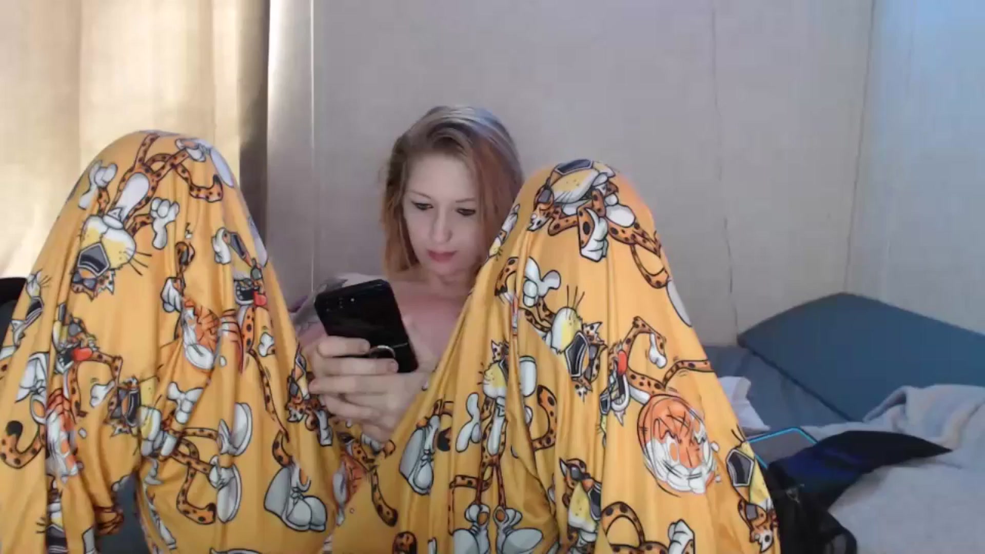 Gallery image thumbnail from Sofieyoungxxx's myfreecams stream on, 05/21/2024, 16:20 image 6 of 20