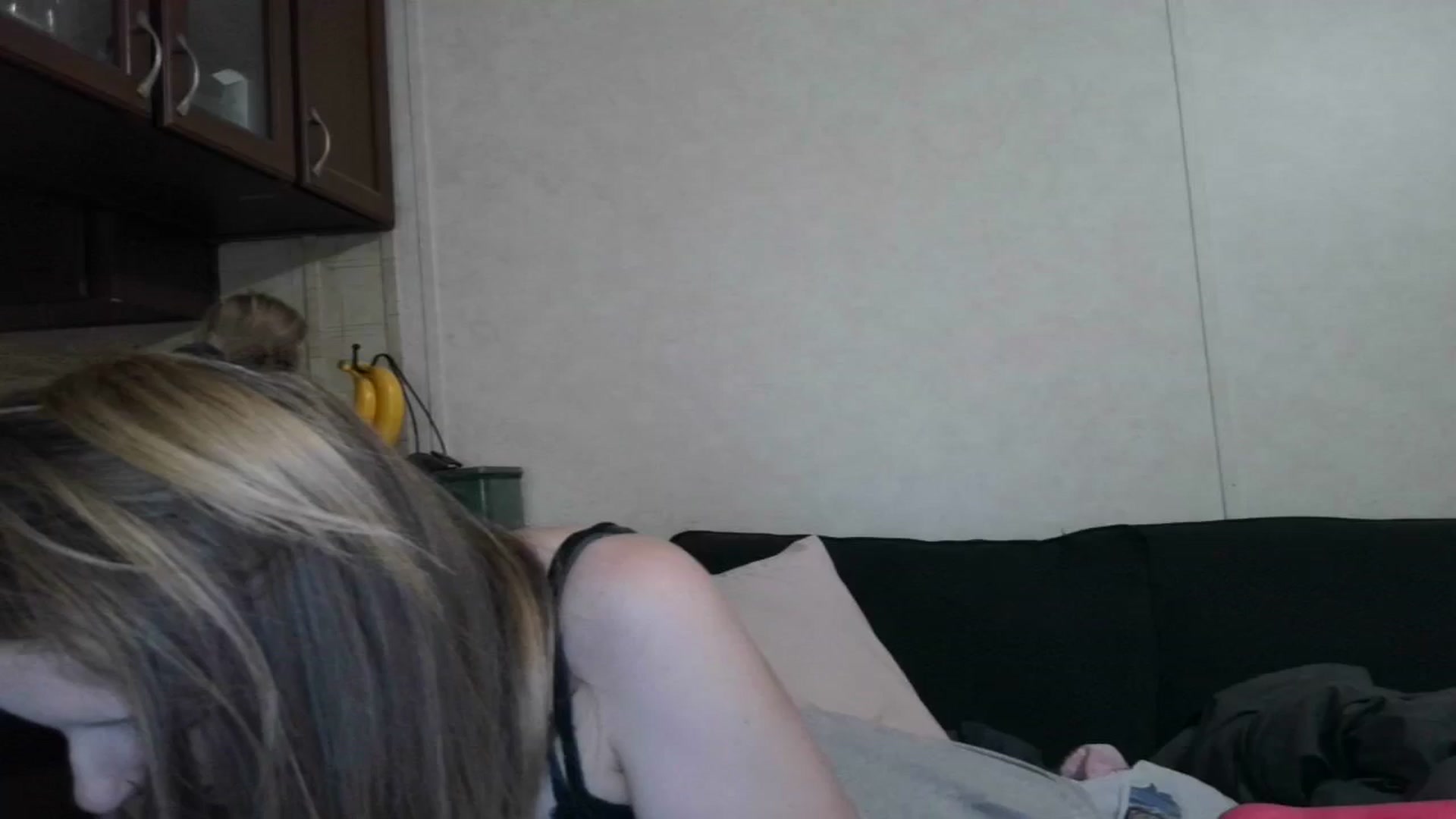 Gallery image thumbnail from Sofieyoungxxx's myfreecams stream on, 05/24/2025, 09:47 image 18 of 20