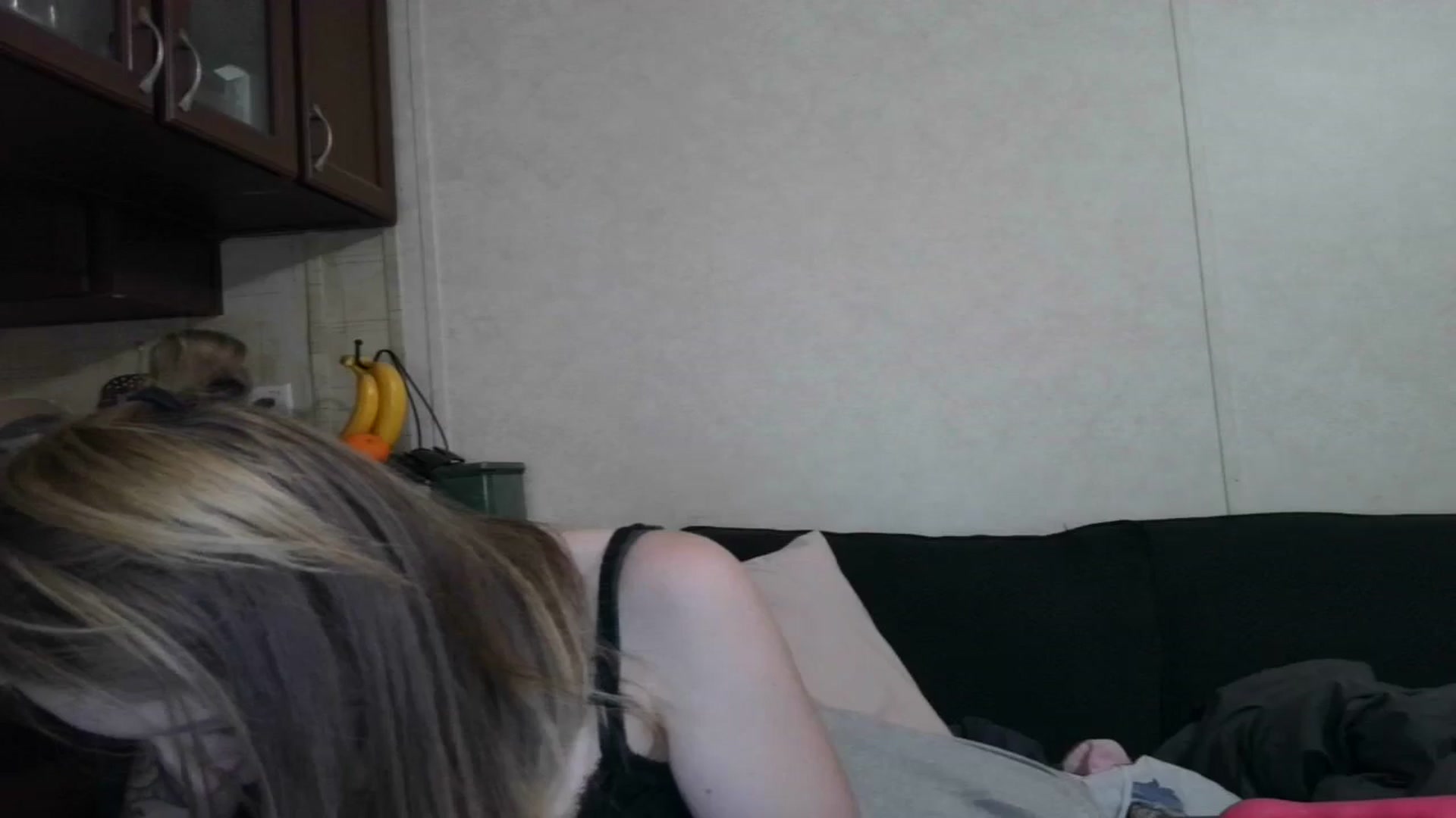 Gallery image thumbnail from Sofieyoungxxx's myfreecams stream on, 05/24/2025, 09:47 image 19 of 20