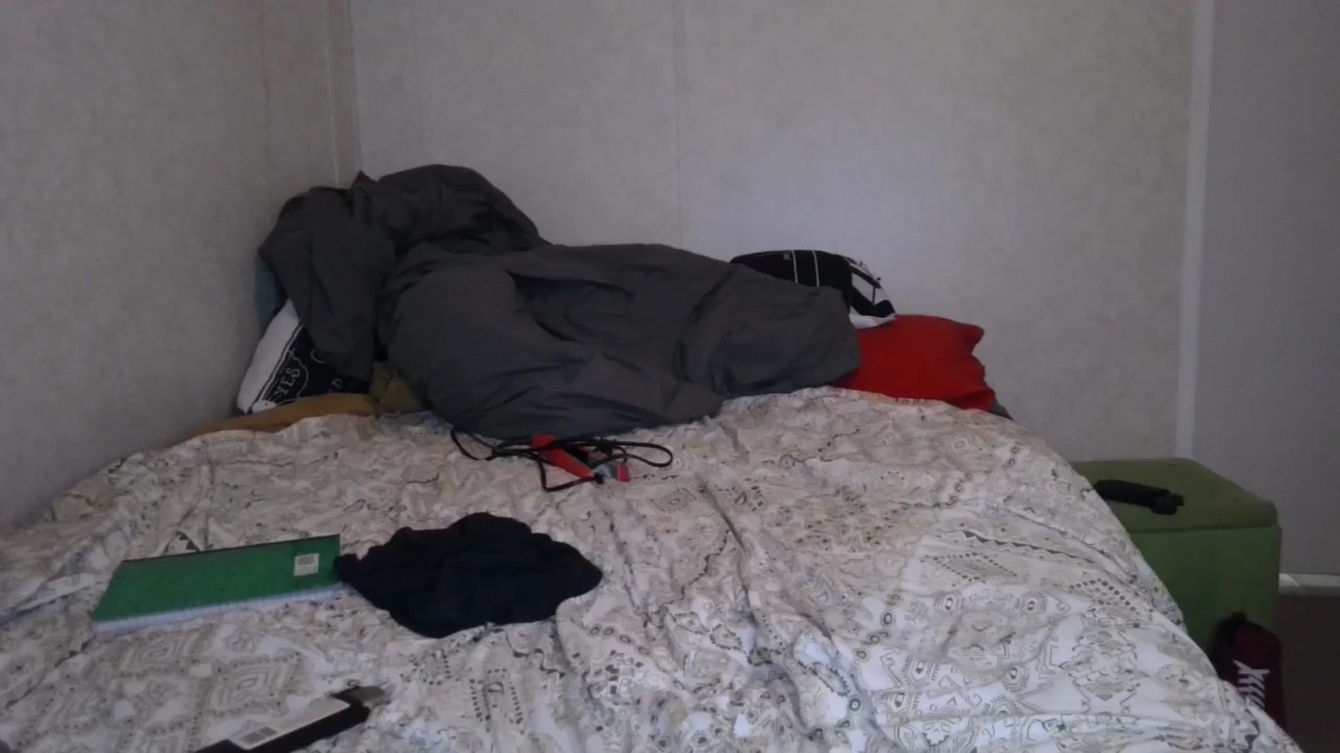 Gallery image thumbnail from Sofieyoungxxx's myfreecams stream on, 05/28/2025, 12:49 image 14 of 20