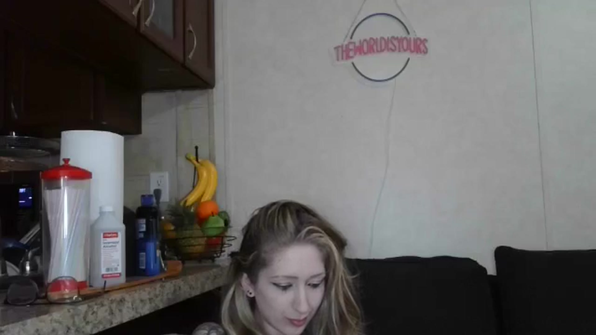 Gallery image thumbnail from Sofieyoungxxx's myfreecams stream on, 10/27/2025, 09:48 image 19 of 20