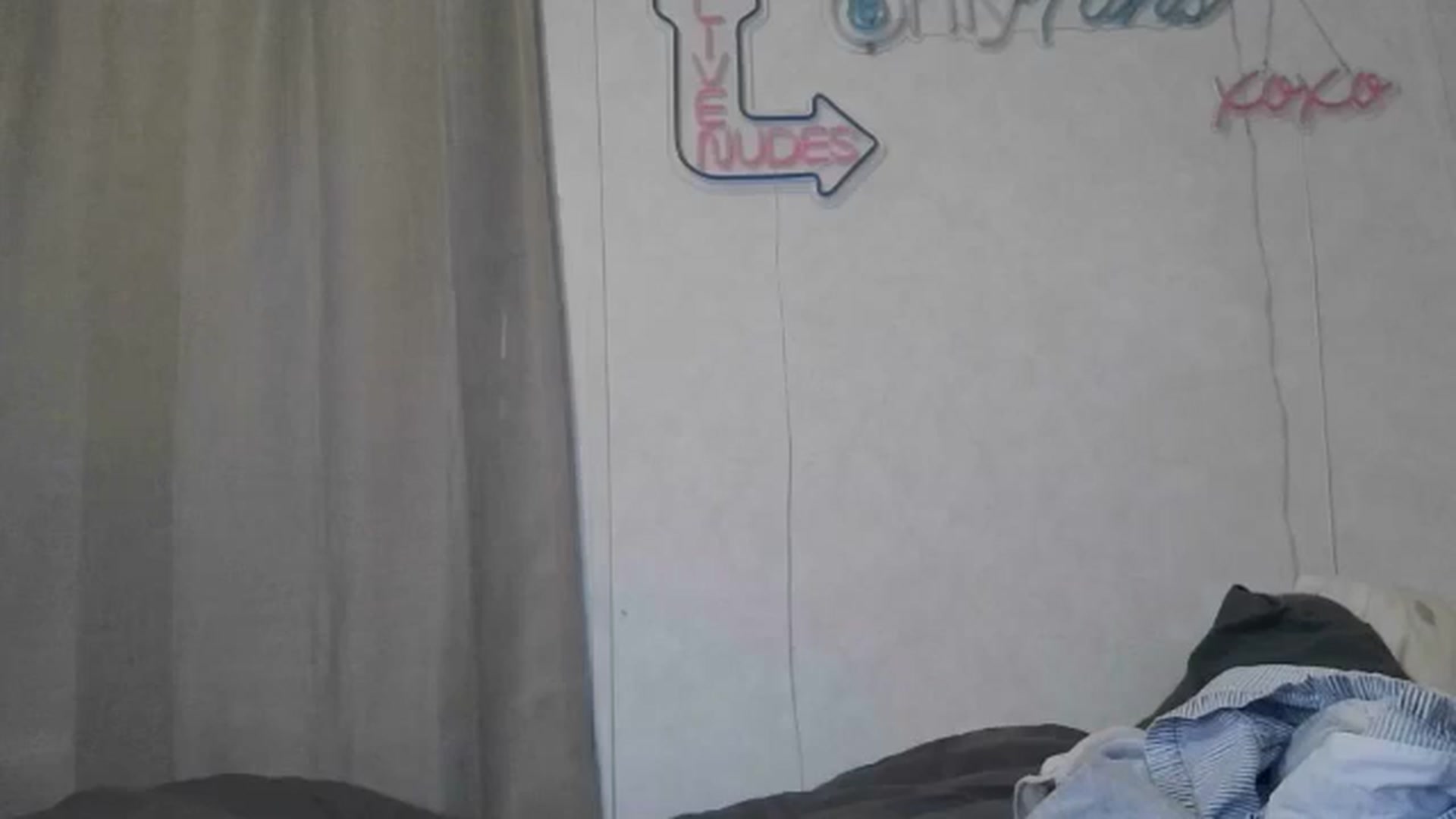Gallery image thumbnail from Sofieyoungxxx's myfreecams stream on, 02/10/2026, 13:19 image 12 of 20