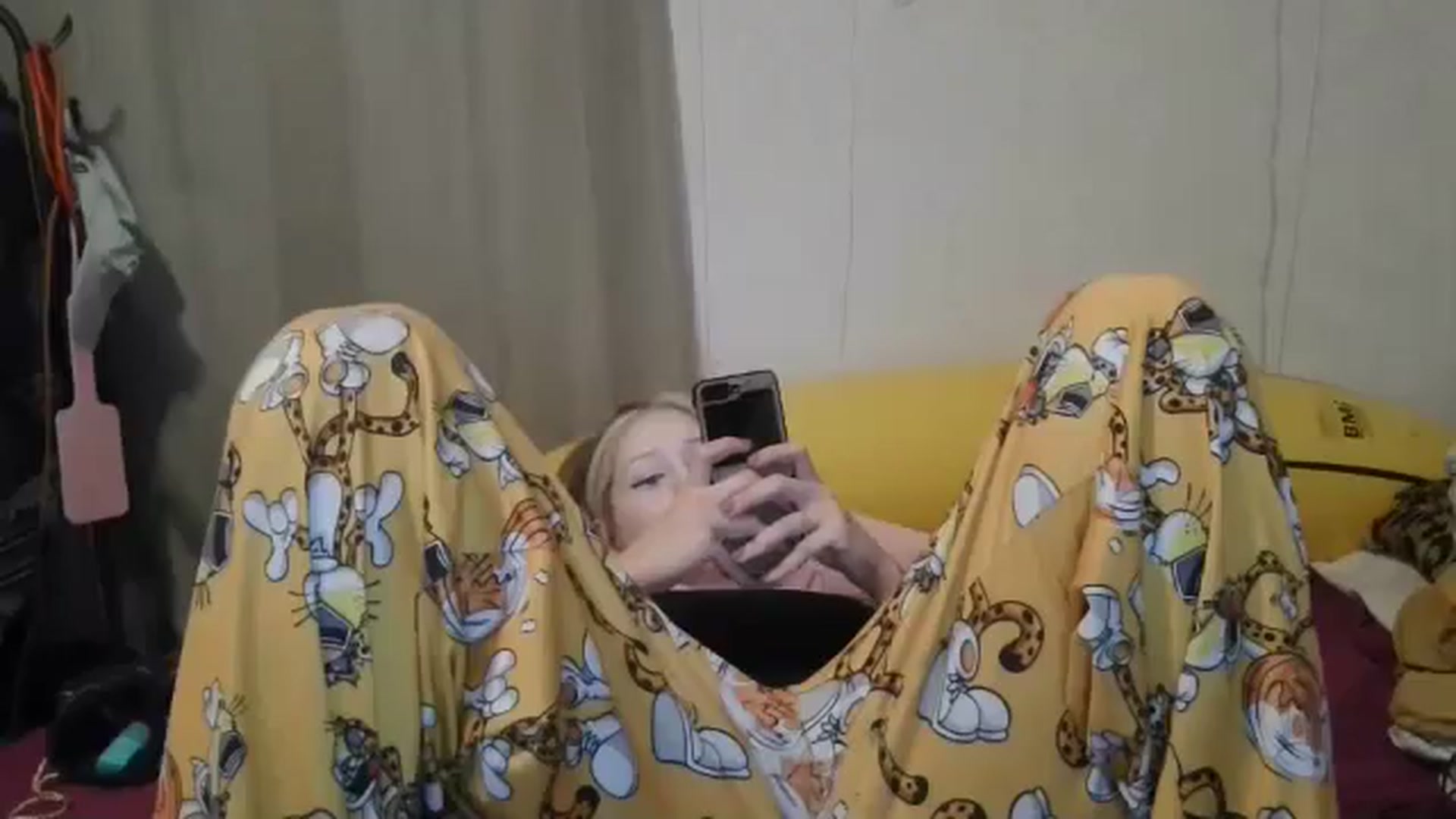 Gallery image thumbnail from Sofieyoungxxx's myfreecams stream on, 02/16/2026, 12:35 image 2 of 20