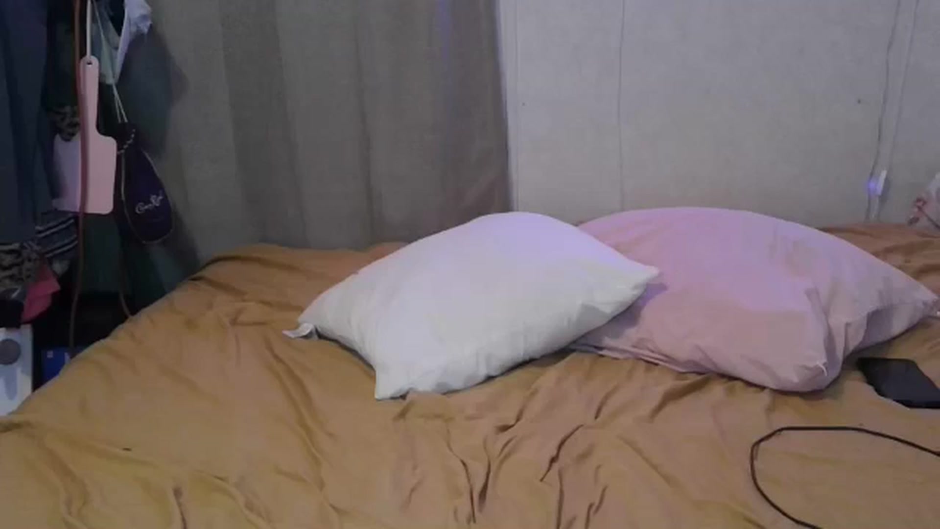 Gallery image thumbnail from Sofieyoungxxx's myfreecams stream on, 02/25/2026, 10:05 image 3 of 20