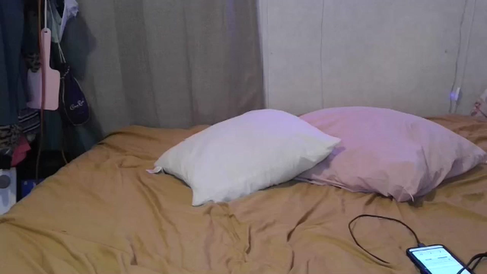 Gallery image thumbnail from Sofieyoungxxx's myfreecams stream on, 02/25/2026, 10:05 image 19 of 20