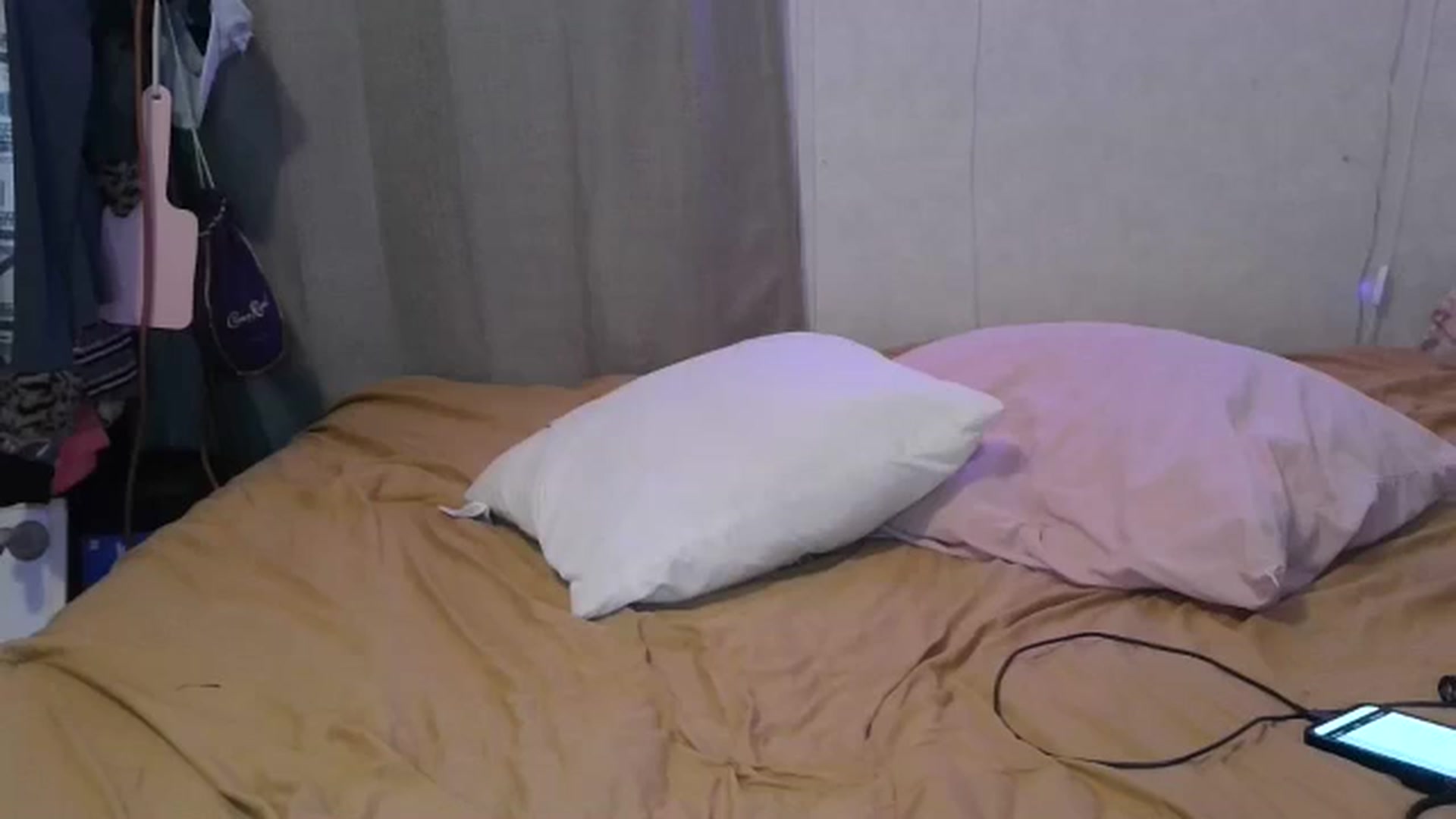 Gallery image thumbnail from Sofieyoungxxx's myfreecams stream on, 02/25/2026, 10:37 image 19 of 20