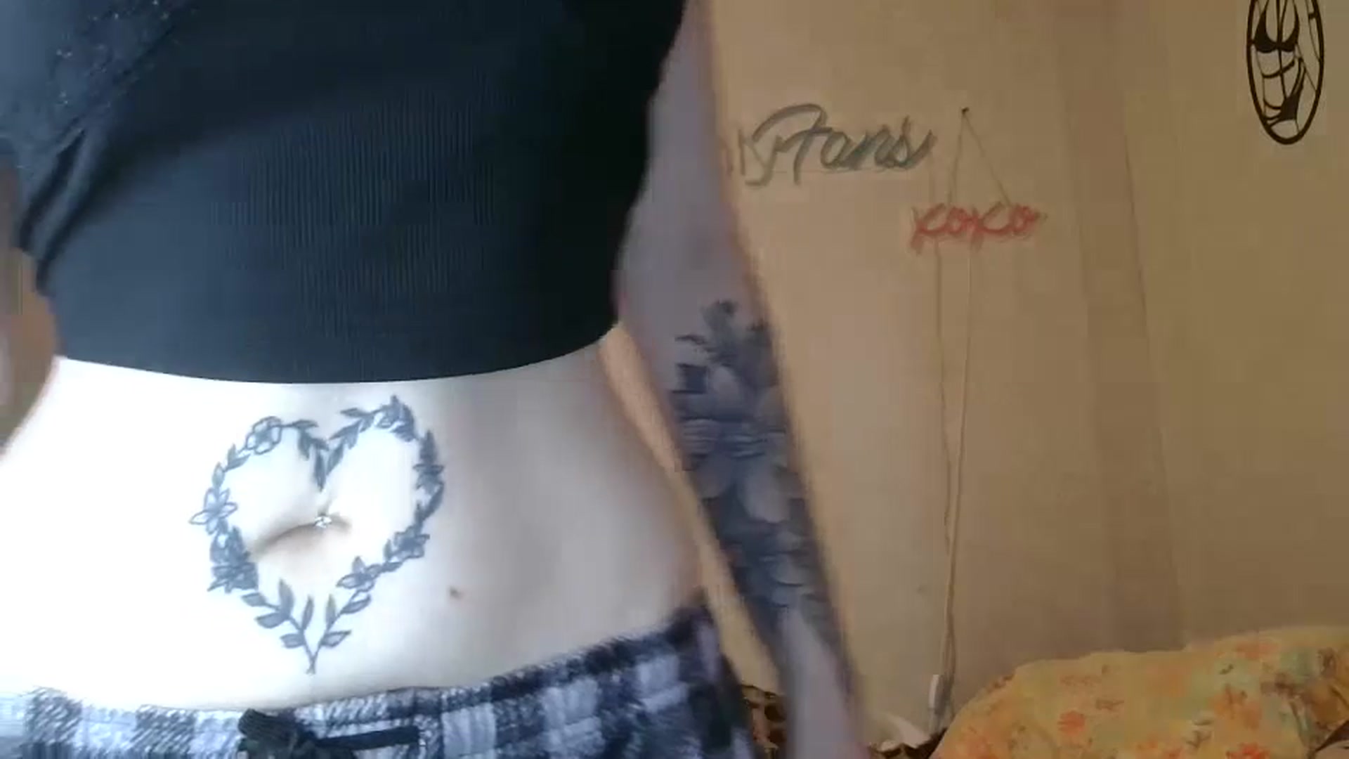 Gallery image thumbnail from Sofieyoungxxx's myfreecams stream on, 03/22/2026, 15:09 image 2 of 20
