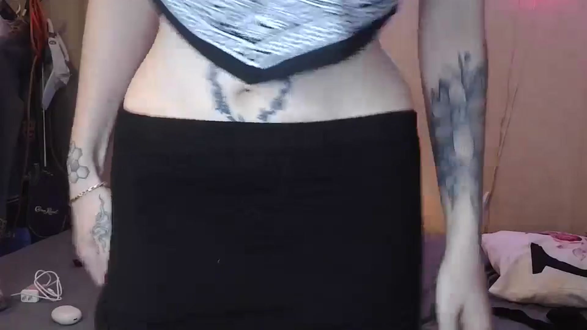 Gallery image thumbnail from Sofieyoungxxx's myfreecams stream on, 03/24/2026, 08:37 image 15 of 20