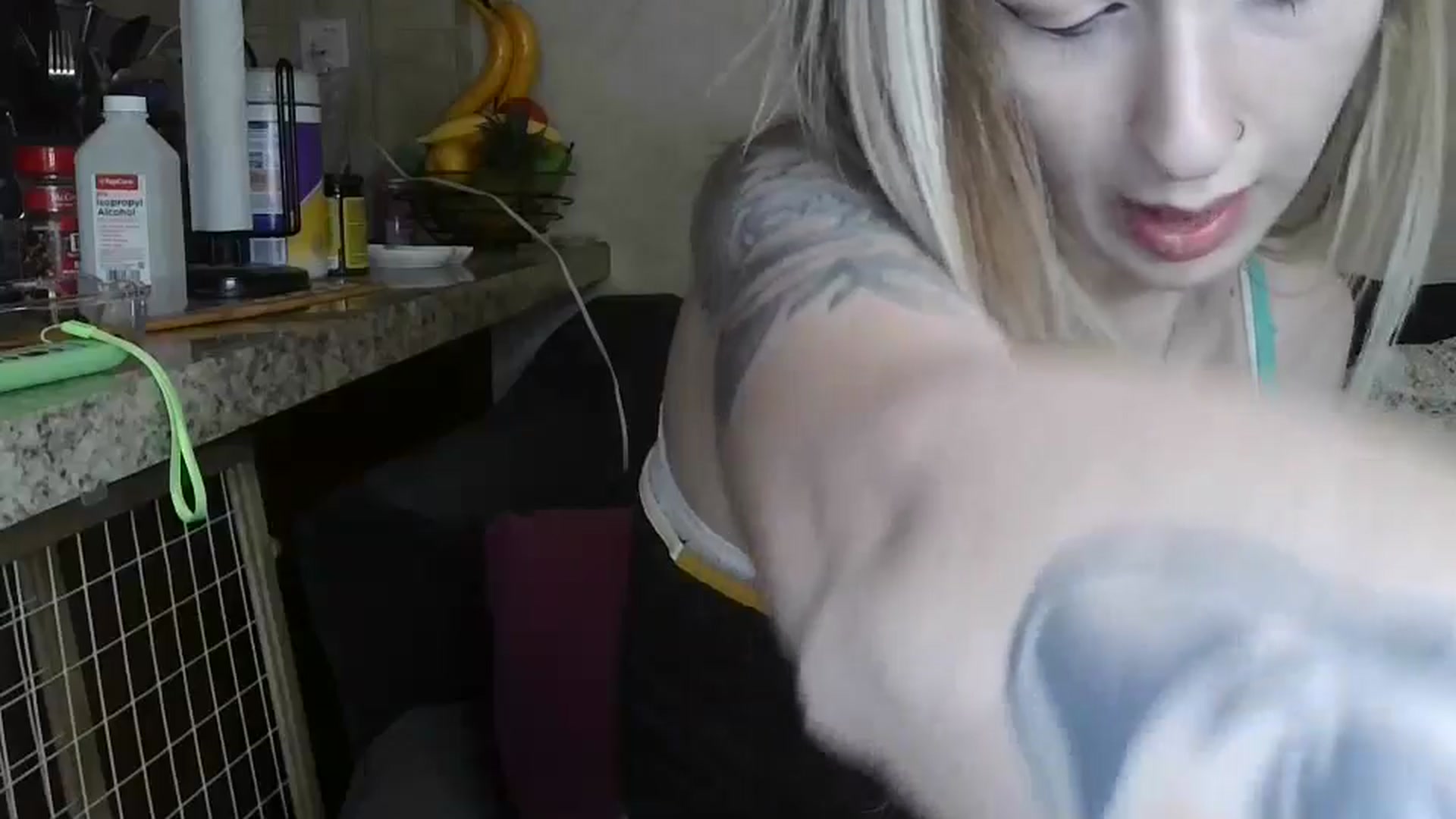 Gallery image thumbnail from Sofieyoungxxx's myfreecams stream on, 04/22/2026, 12:41 image 20 of 20