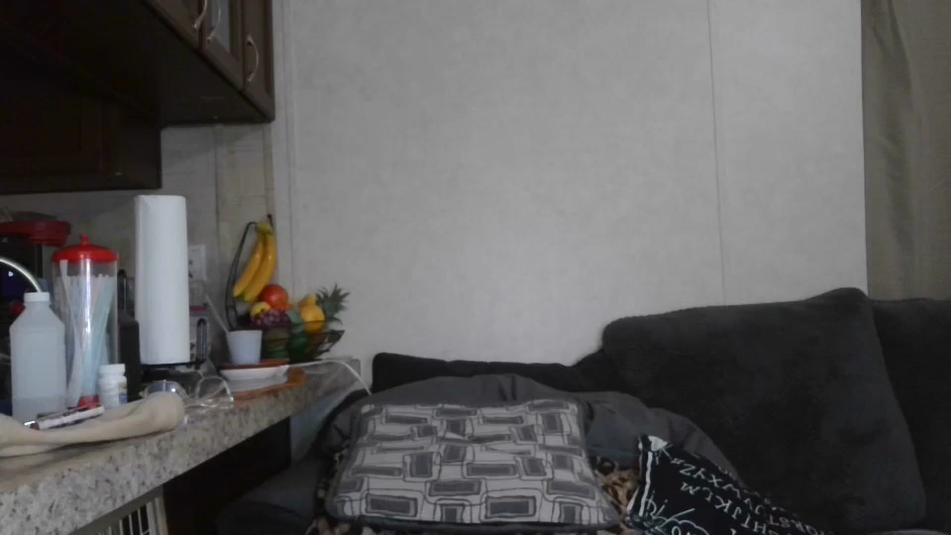 Gallery image thumbnail from Sofieyoungxxx's myfreecams stream on, 04/27/2026, 10:32 image 4 of 20