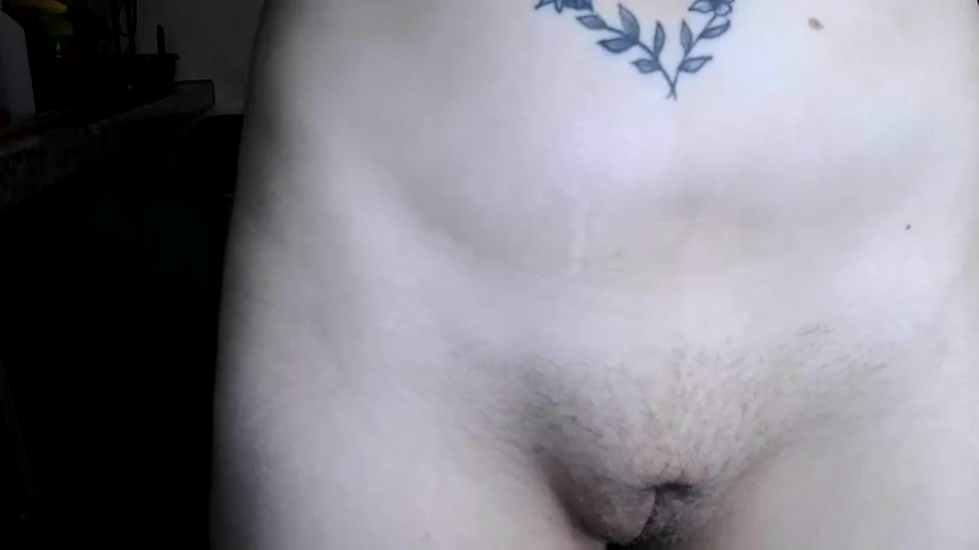 Gallery image thumbnail from Sofieyoungxxx's myfreecams stream on, 06/28/2026, 10:52 image 9 of 20