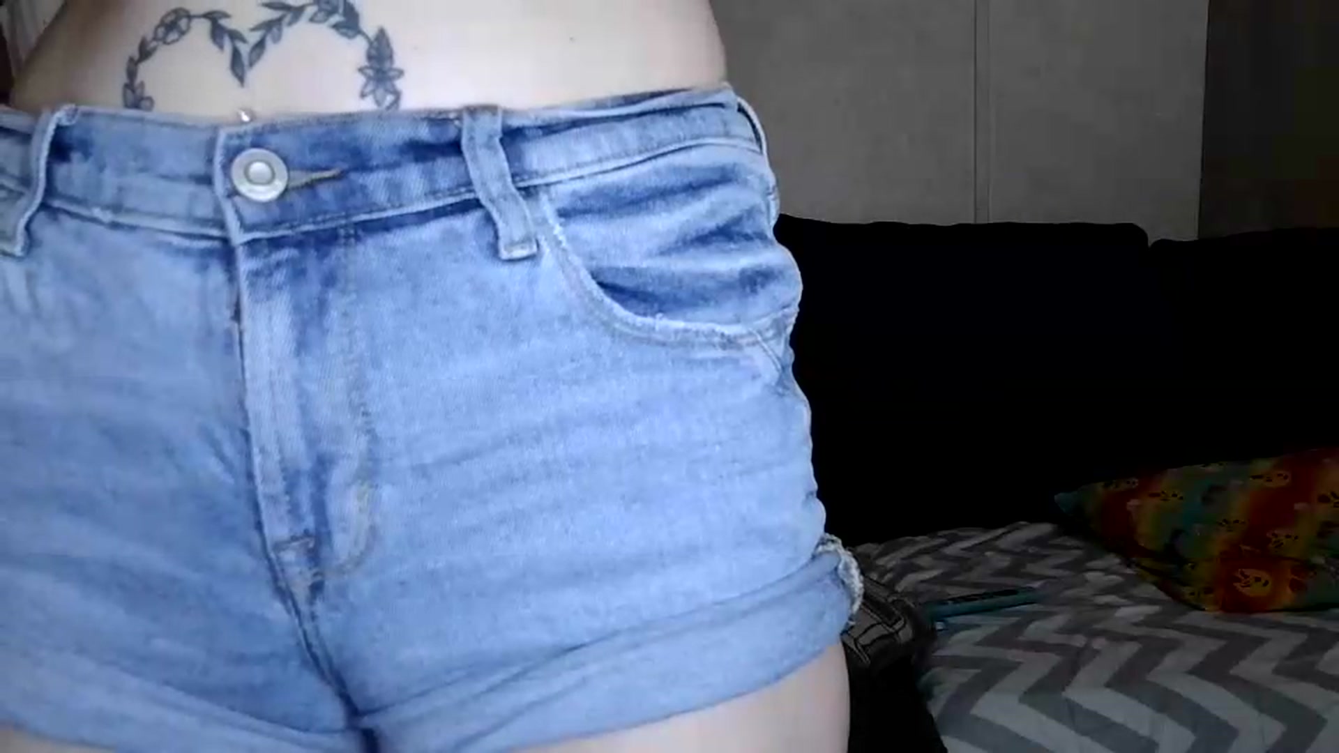 Gallery image thumbnail from Sofieyoungxxx's myfreecams stream on, 07/04/2026, 17:39 image 13 of 20