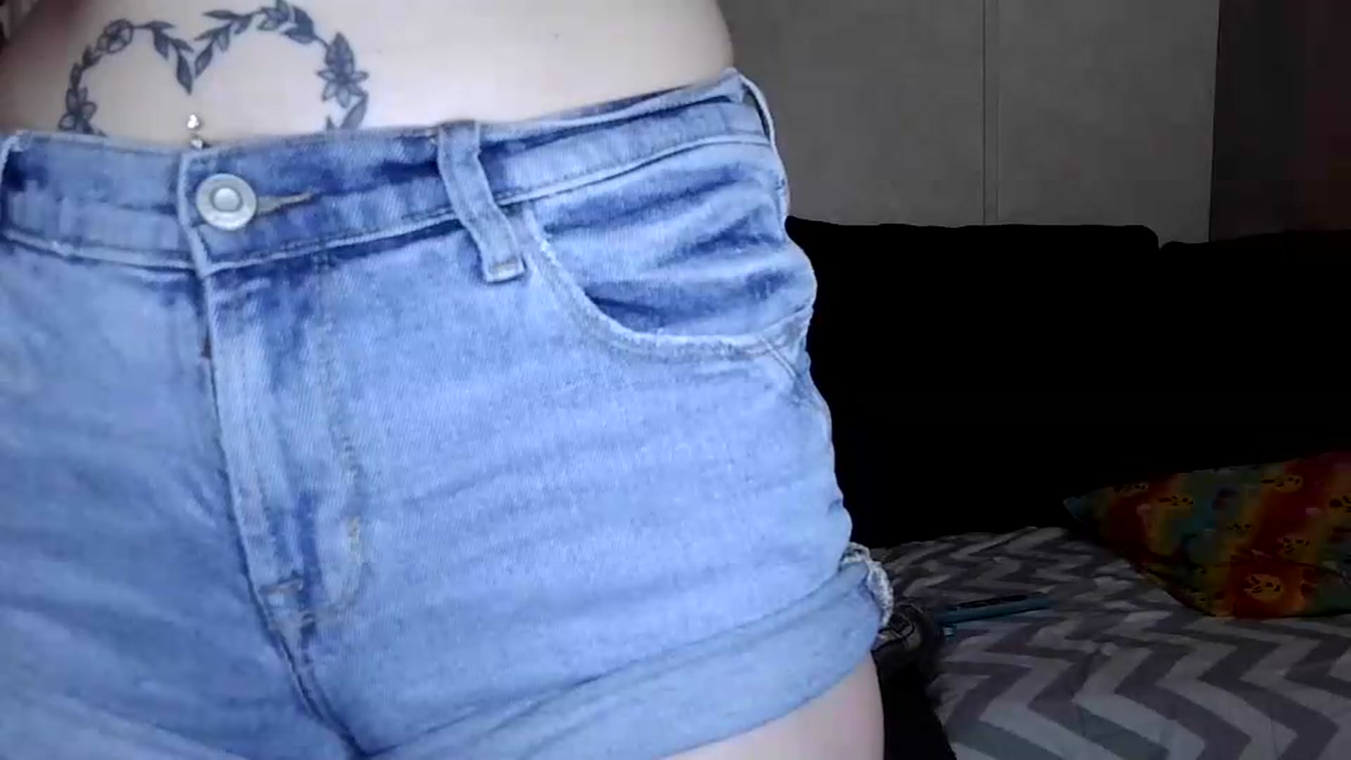 Gallery image thumbnail from Sofieyoungxxx's myfreecams stream on, 07/04/2026, 17:39 image 15 of 20