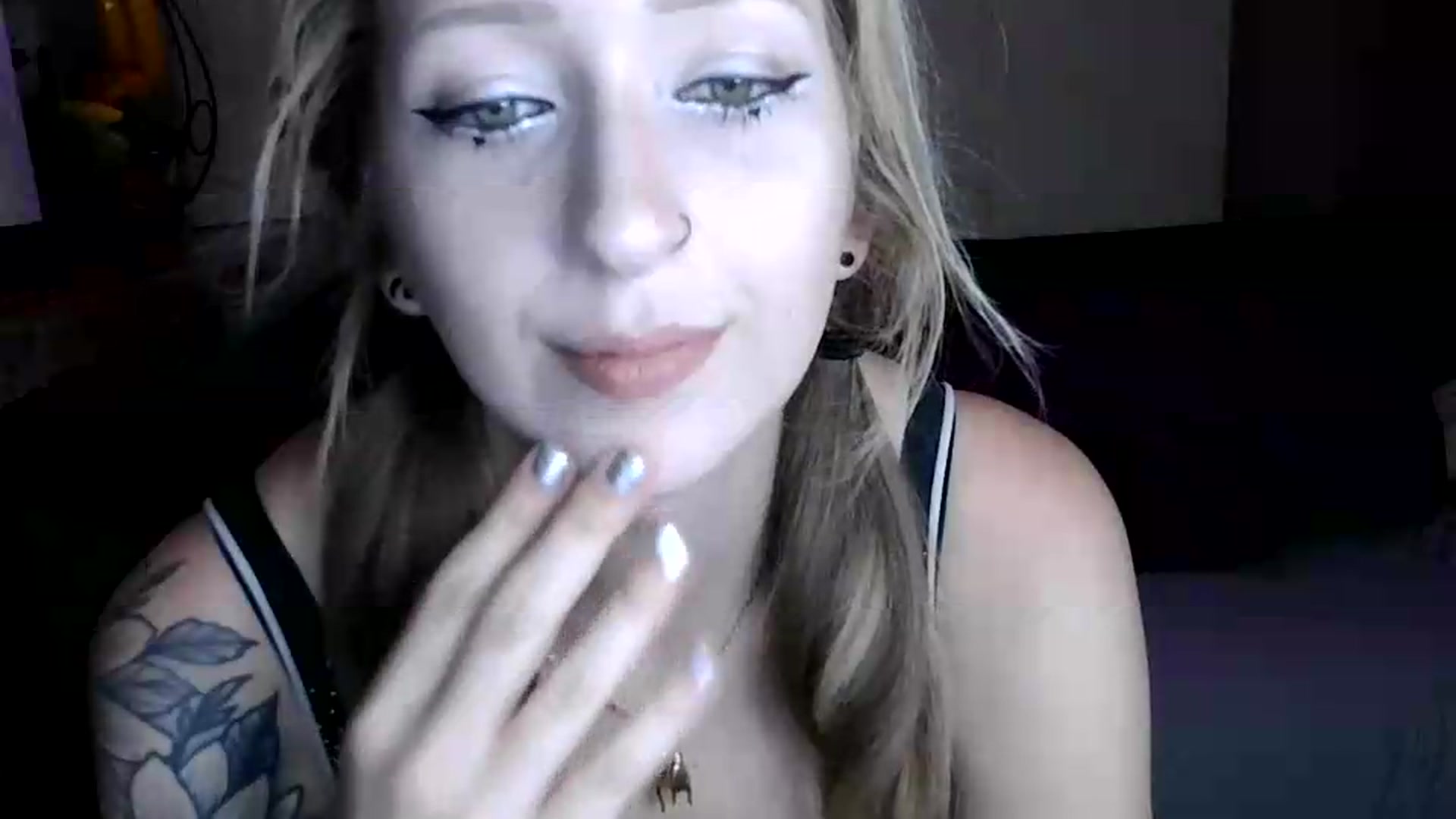 Gallery image thumbnail from Sofieyoungxxx's myfreecams stream on, 08/18/2026, 09:10 image 20 of 20
